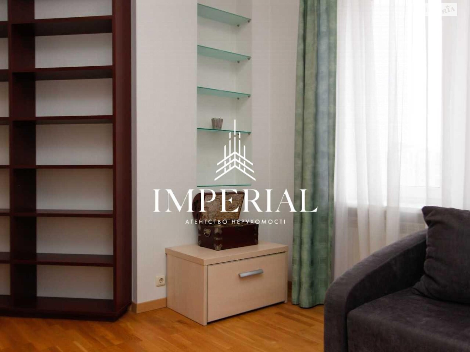 четырехкомнатная квартира в Киеве, район Шевченковский, на ул. Олеся Бабия 13А в аренду на долгий срок помесячно фото 1