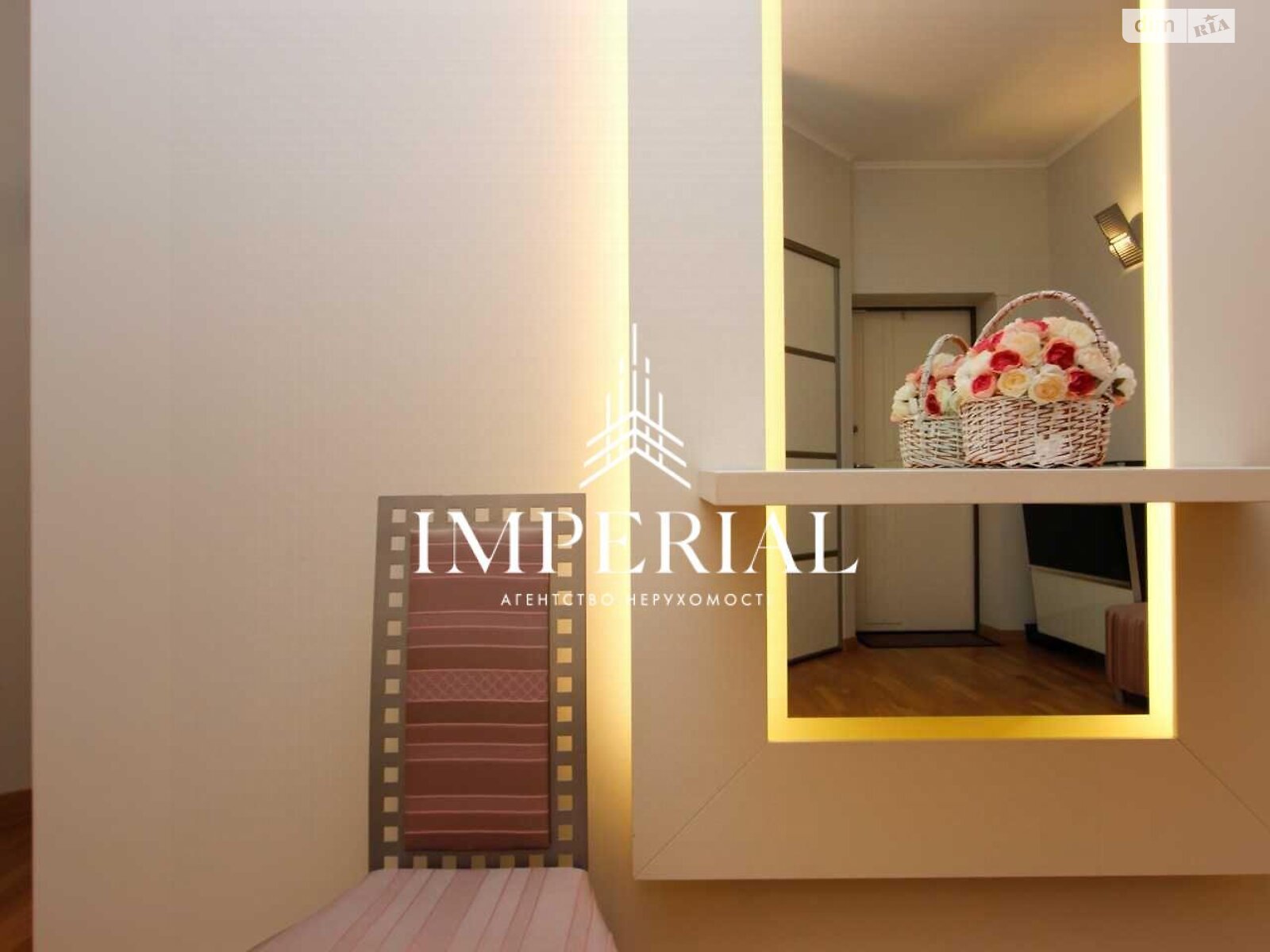 четырехкомнатная квартира в Киеве, район Шевченковский, на ул. Олеся Бабия 13А в аренду на долгий срок помесячно фото 1