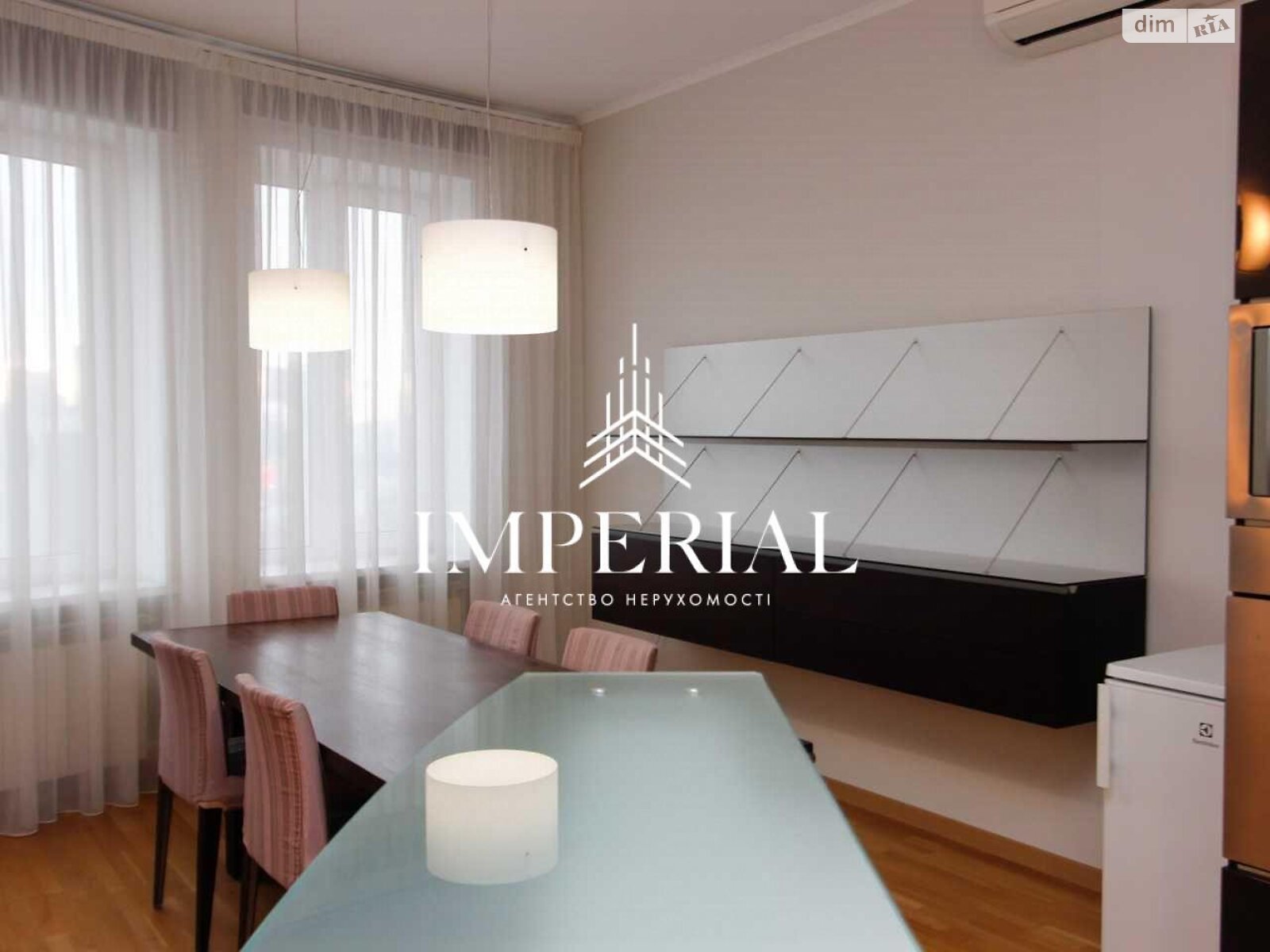 четырехкомнатная квартира в Киеве, район Шевченковский, на ул. Олеся Бабия 13А в аренду на долгий срок помесячно фото 1