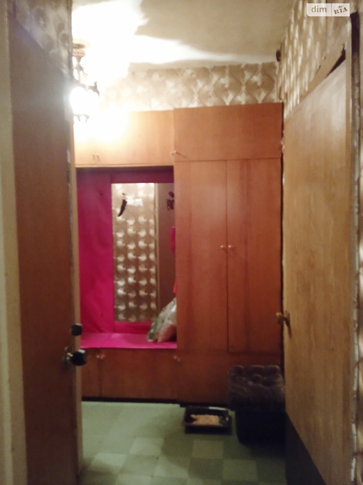 трикімнатна квартира в Києві, район Шевченківський, на вул. Ольжича 7А в довготривалу оренду помісячно фото 1 трикімнатна квартира в Києві, район Шевченківський, на вул. Ольжича 7А в довготривалу оренду помісячно фото 1