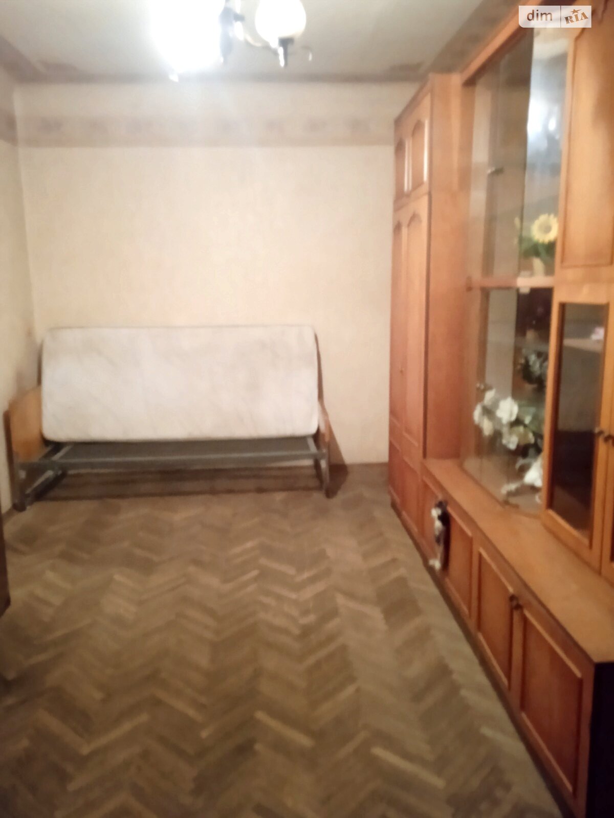 трикімнатна квартира в Києві, район Шевченківський, на вул. Ольжича 7А в довготривалу оренду помісячно фото 1 трикімнатна квартира в Києві, район Шевченківський, на вул. Ольжича 7А в довготривалу оренду помісячно фото 1