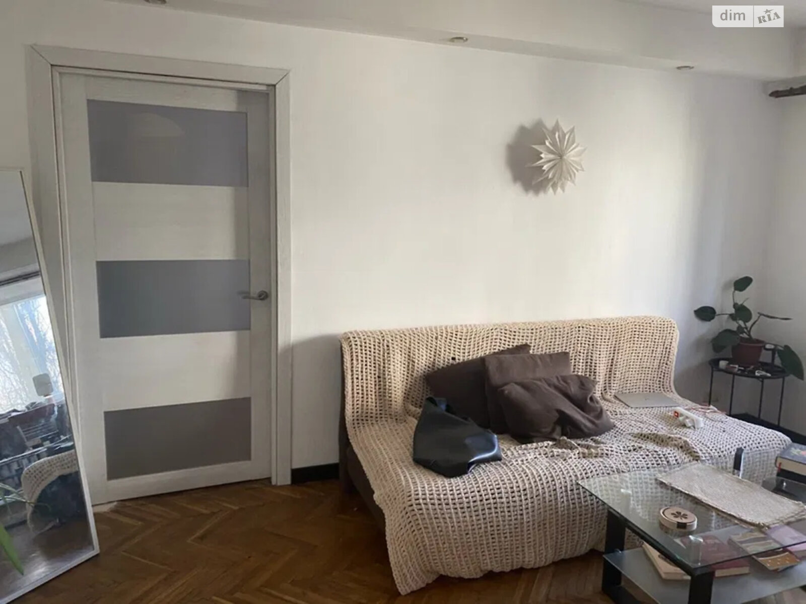 двокімнатна квартира в Києві, район Шевченківський, на вул. Саксаганського 88 в довготривалу оренду помісячно фото 1 двокімнатна квартира в Києві, район Шевченківський, на вул. Саксаганського 88 в довготривалу оренду помісячно фото 1