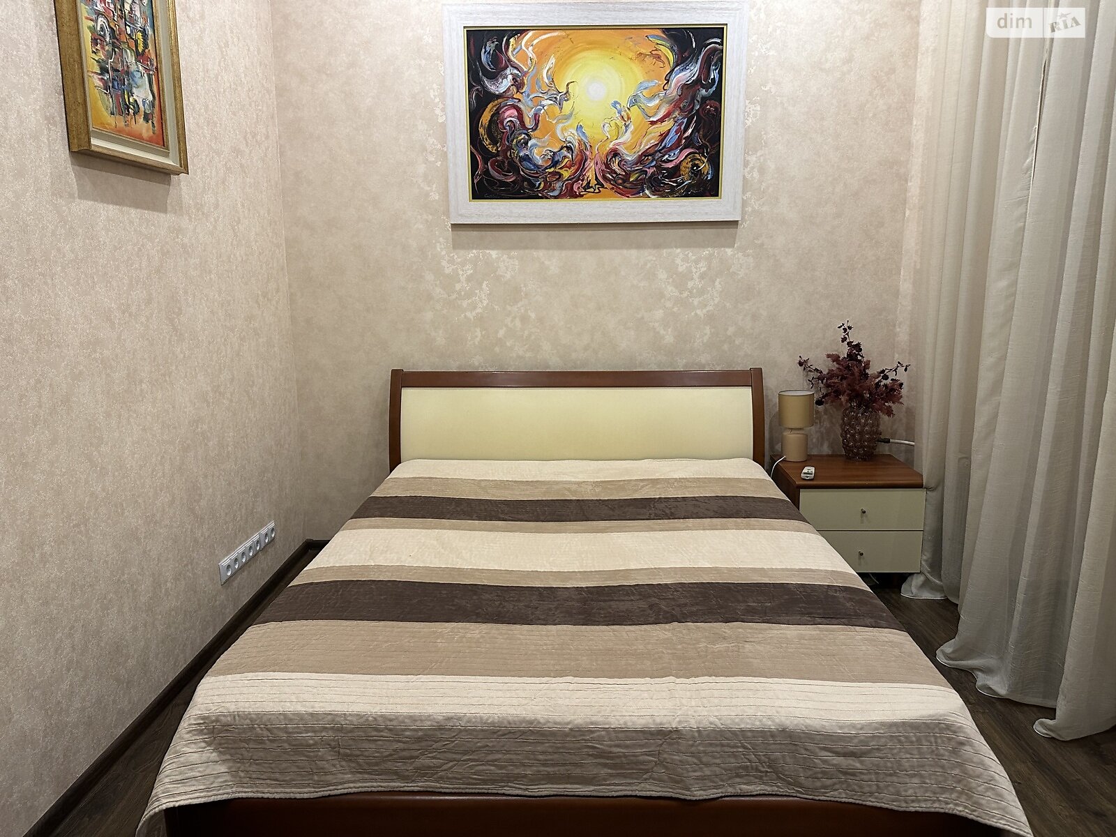 двухкомнатная квартира в Киеве, район Шевченковский, на ул. Саксаганского 131А в аренду на долгий срок помесячно фото 1 двухкомнатная квартира в Киеве, район Шевченковский, на ул. Саксаганского 131А в аренду на долгий срок помесячно фото 1