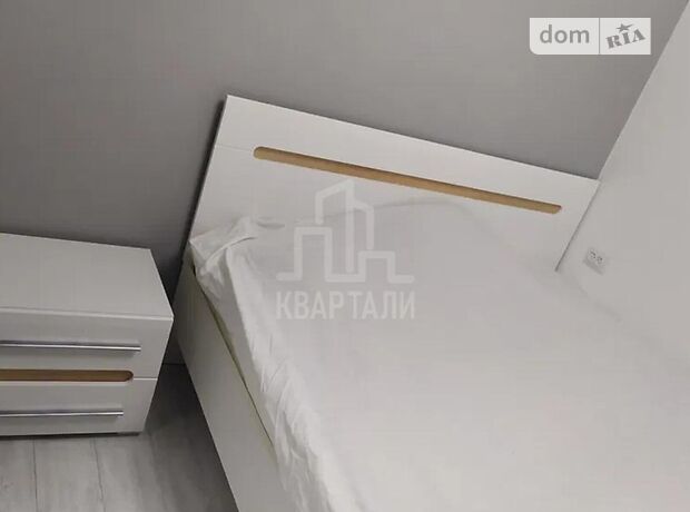 однокомнатная квартира с мебелью в Киеве, район Шевченковский, на ул. Салютная 2Б в аренду на долгий срок помесячно фото 1 однокомнатная квартира с мебелью в Киеве, район Шевченковский, на ул. Салютная 2Б в аренду на долгий срок помесячно фото 1