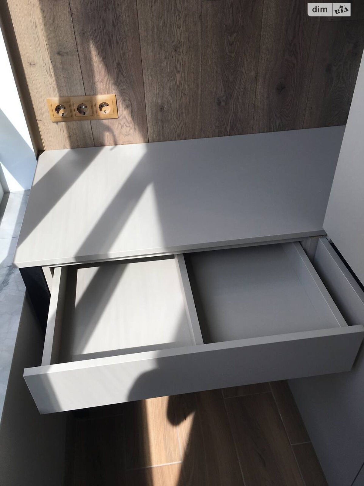 однокомнатная квартира с мебелью в Киеве, район Шевченковский, на ул. Салютная 2Б в аренду на долгий срок помесячно фото 1 однокомнатная квартира с мебелью в Киеве, район Шевченковский, на ул. Салютная 2Б в аренду на долгий срок помесячно фото 1