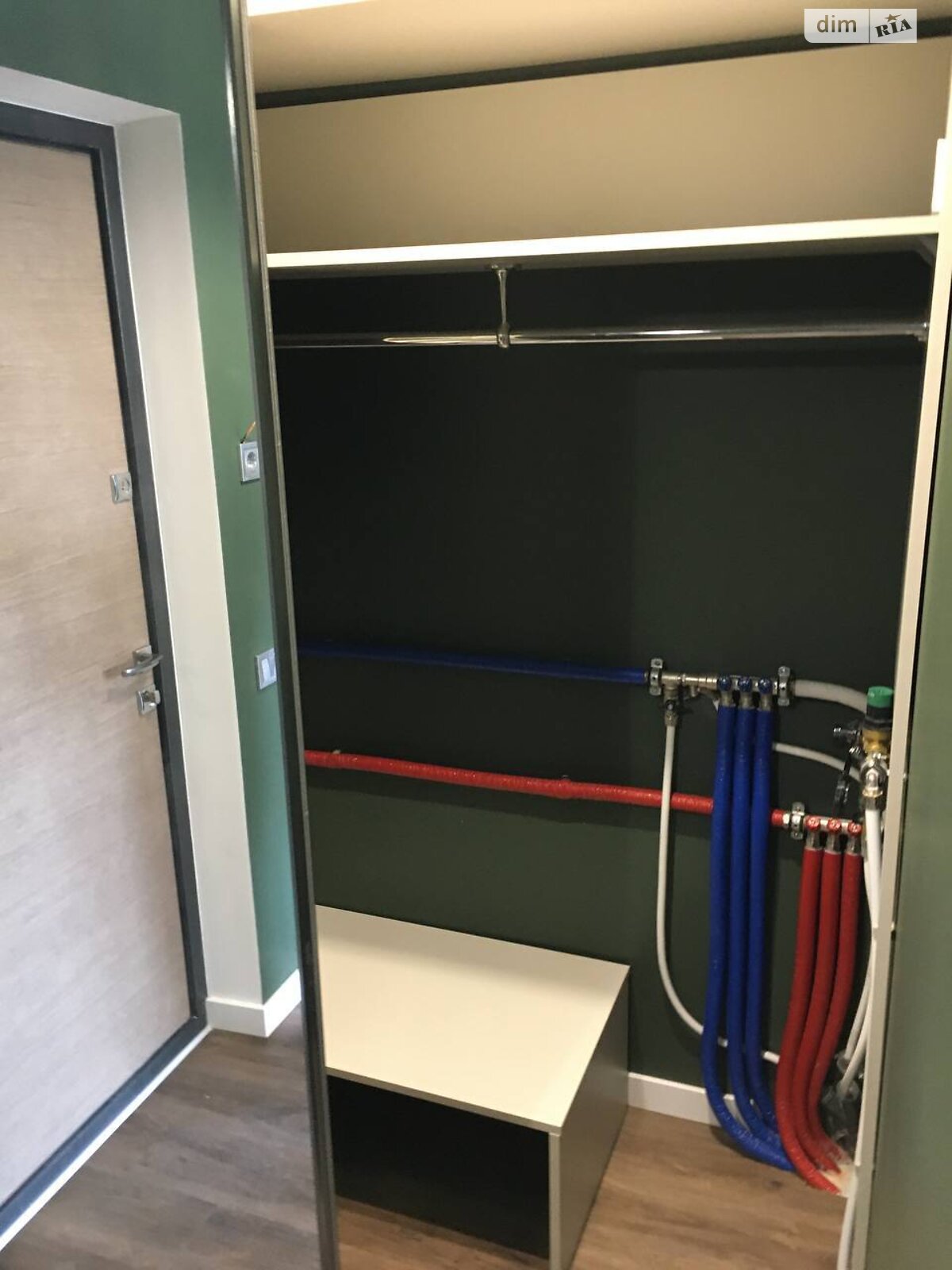 однокомнатная квартира с мебелью в Киеве, район Шевченковский, на ул. Салютная 2Б в аренду на долгий срок помесячно фото 1 однокомнатная квартира с мебелью в Киеве, район Шевченковский, на ул. Салютная 2Б в аренду на долгий срок помесячно фото 1