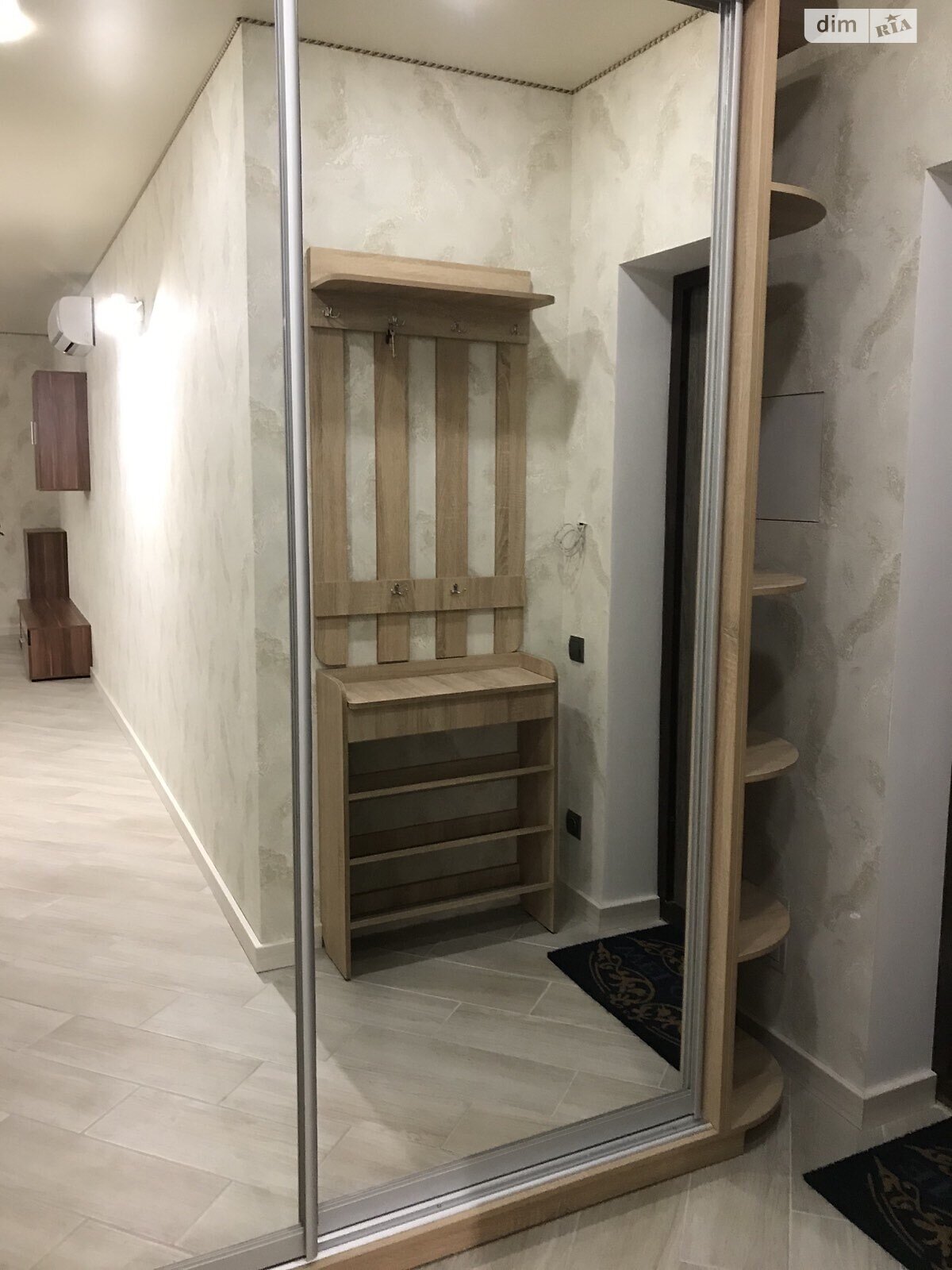 однокомнатная квартира с мебелью в Киеве, район Шевченковский, на ул. Шолуденко 1А в аренду на долгий срок помесячно фото 1