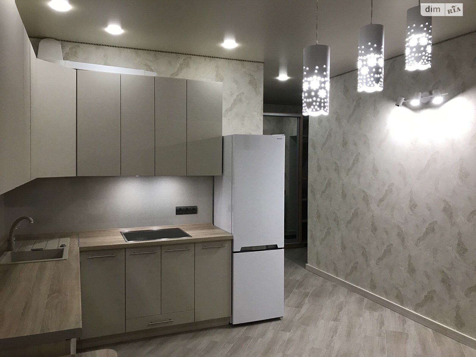 однокомнатная квартира с мебелью в Киеве, район Шевченковский, на ул. Шолуденко 1А в аренду на долгий срок помесячно фото 1