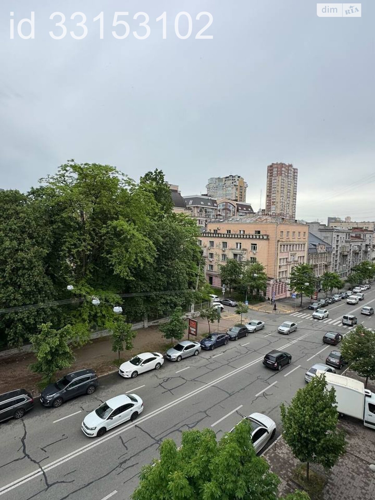 четырехкомнатная квартира в Киеве, район Шевченковский, на ул. Симона Петлюры 6 в аренду на долгий срок помесячно фото 1 четырехкомнатная квартира в Киеве, район Шевченковский, на ул. Симона Петлюры 6 в аренду на долгий срок помесячно фото 1