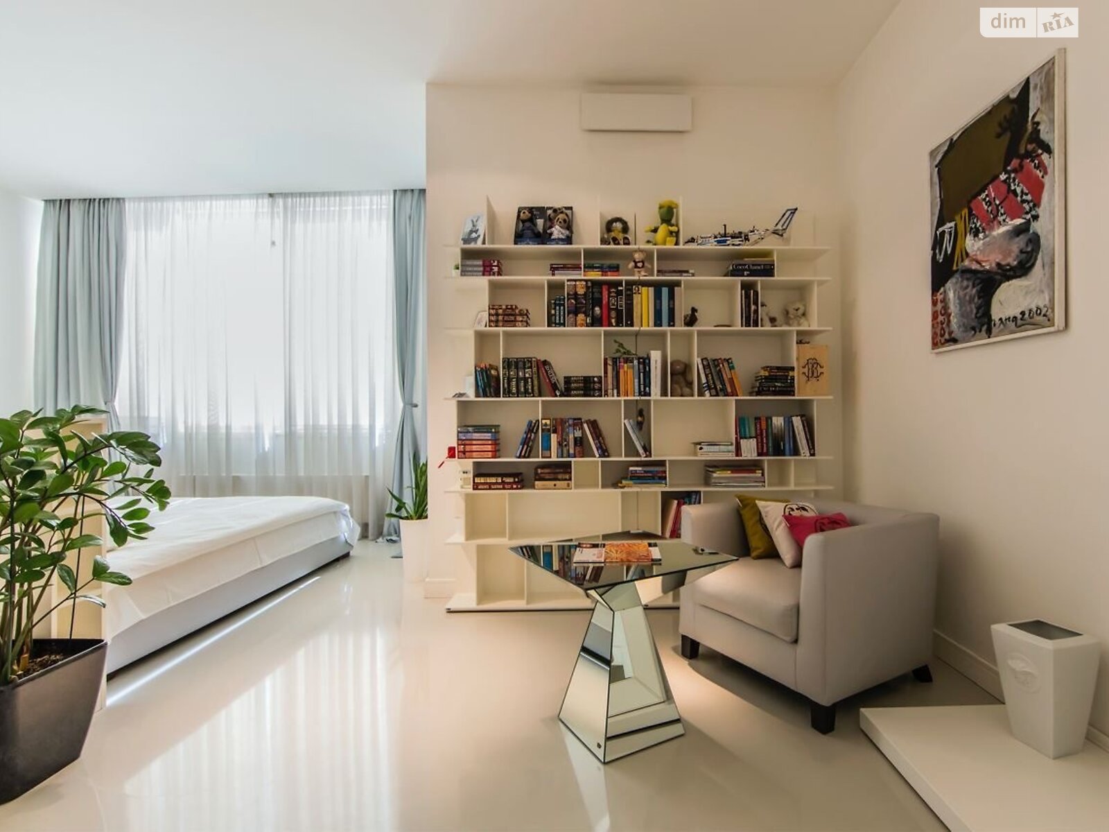 однокомнатная квартира в Киеве, район Шевченковский, на бул. Тараса Шевченко 33Б в аренду на долгий срок помесячно фото 1 однокомнатная квартира в Киеве, район Шевченковский, на бул. Тараса Шевченко 33Б в аренду на долгий срок помесячно фото 1