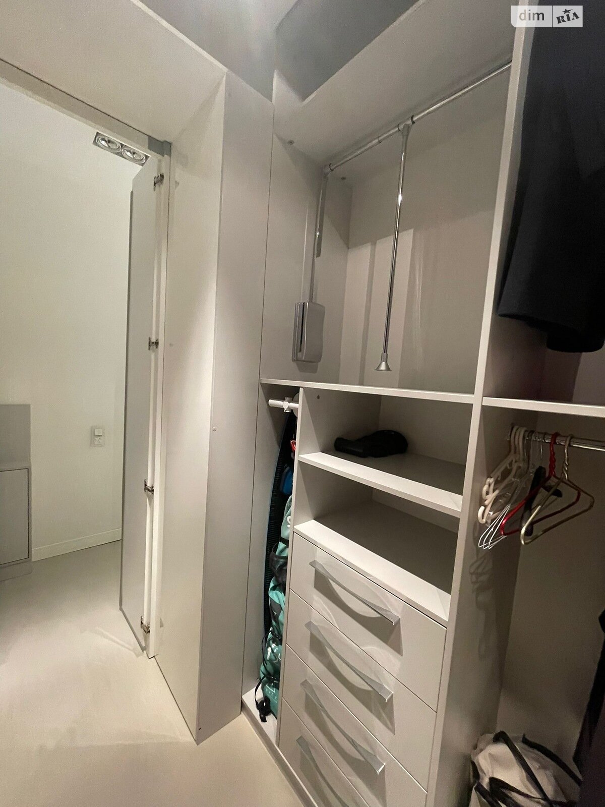 однокомнатная квартира в Киеве, район Шевченковский, на бул. Тараса Шевченко 33Б в аренду на долгий срок помесячно фото 1 однокомнатная квартира в Киеве, район Шевченковский, на бул. Тараса Шевченко 33Б в аренду на долгий срок помесячно фото 1