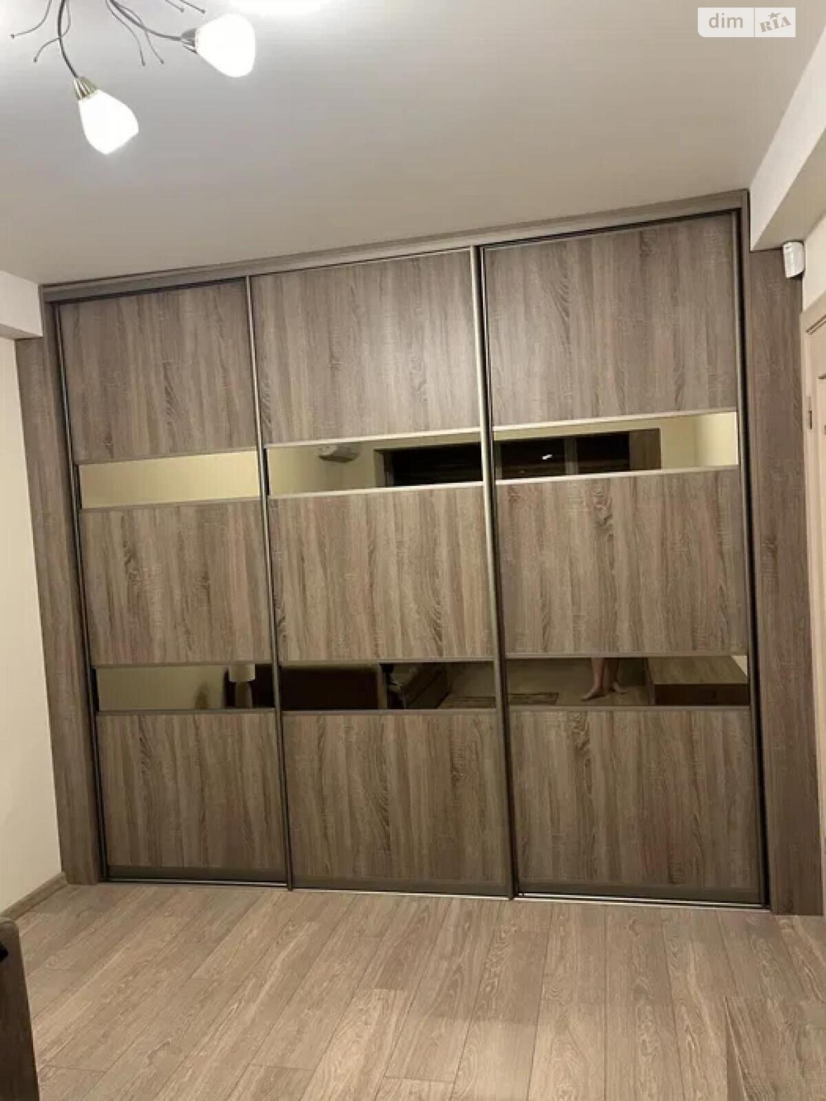 однокімнатна квартира в Києві, район Шевченківський, на вул. Татарська в довготривалу оренду помісячно фото 1 однокімнатна квартира в Києві, район Шевченківський, на вул. Татарська в довготривалу оренду помісячно фото 1