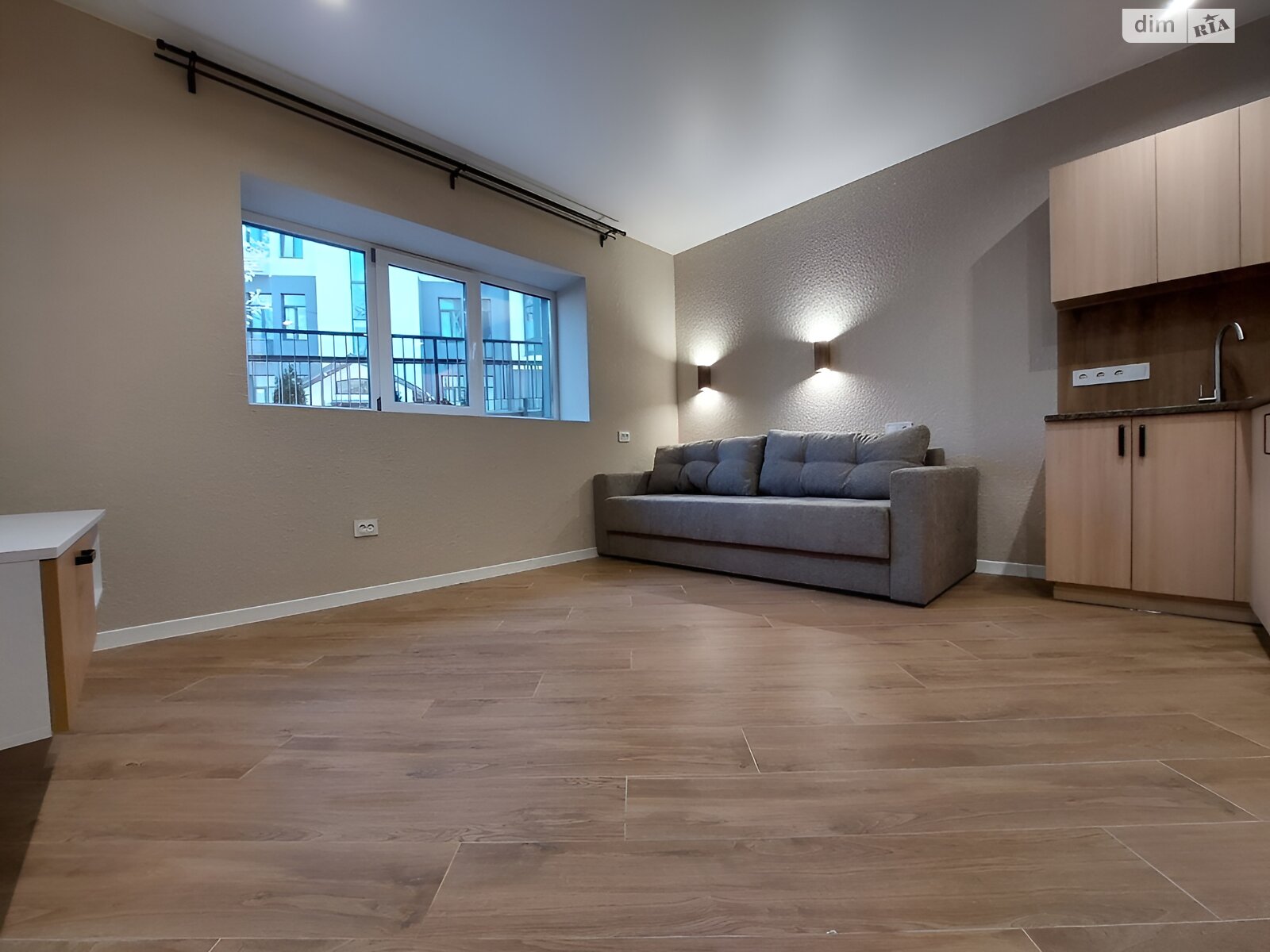 однокімнатна квартира в Києві, район Шевченківський, на вул. Тираспольська 44 в довготривалу оренду помісячно фото 1