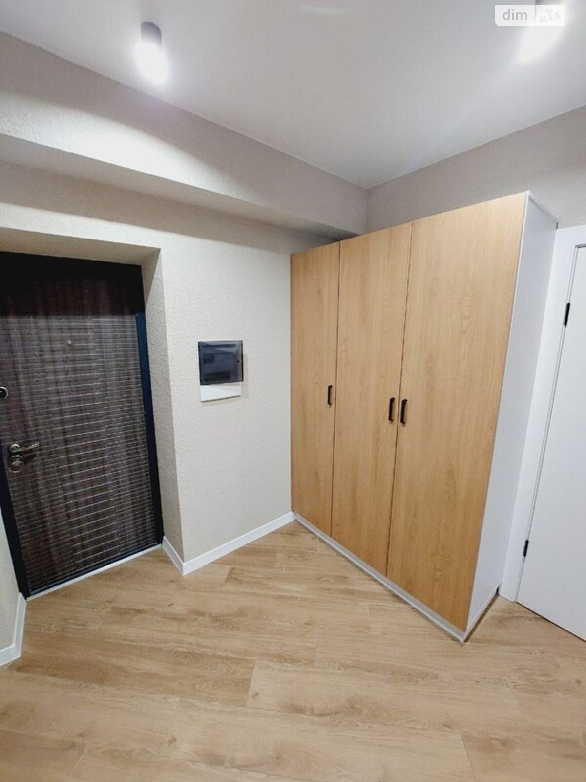 однокімнатна квартира в Києві, район Шевченківський, на вул. Тираспольська 44 в довготривалу оренду помісячно фото 1