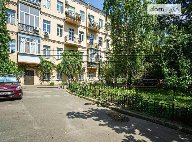 трехкомнатная квартира в Киеве, район Шевченковский, на Николая Лысенко 1 в аренду на долгий срок помесячно фото 1 трехкомнатная квартира в Киеве, район Шевченковский, на Николая Лысенко 1 в аренду на долгий срок помесячно фото 1