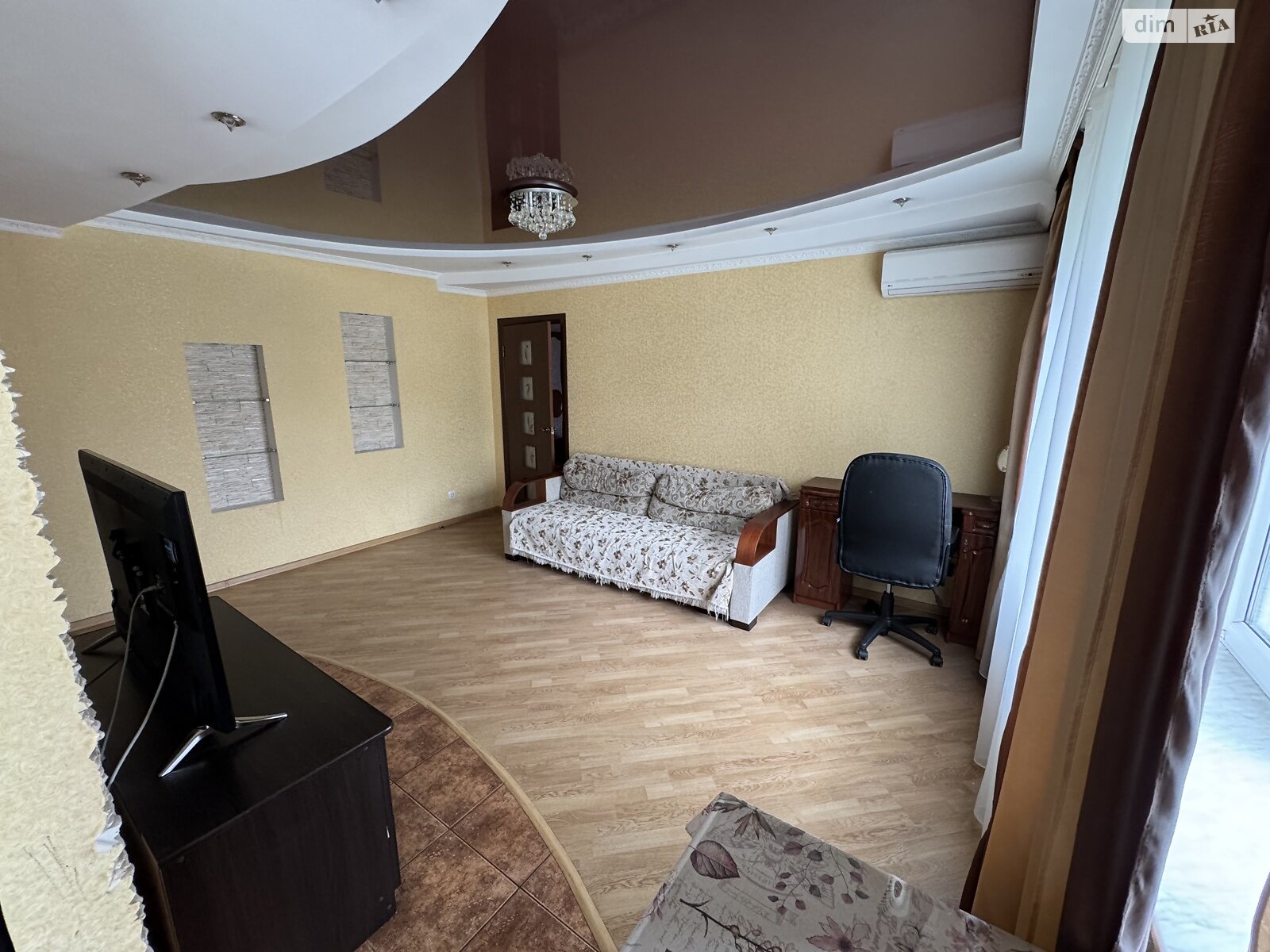 двокімнатна квартира в Києві, район Шулявка, на просп. Берестейський 20 в довготривалу оренду помісячно фото 1 двокімнатна квартира в Києві, район Шулявка, на просп. Берестейський 20 в довготривалу оренду помісячно фото 1