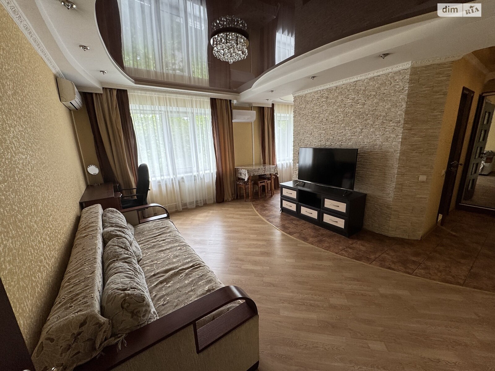 двокімнатна квартира в Києві, район Шулявка, на просп. Берестейський 20 в довготривалу оренду помісячно фото 1 двокімнатна квартира в Києві, район Шулявка, на просп. Берестейський 20 в довготривалу оренду помісячно фото 1