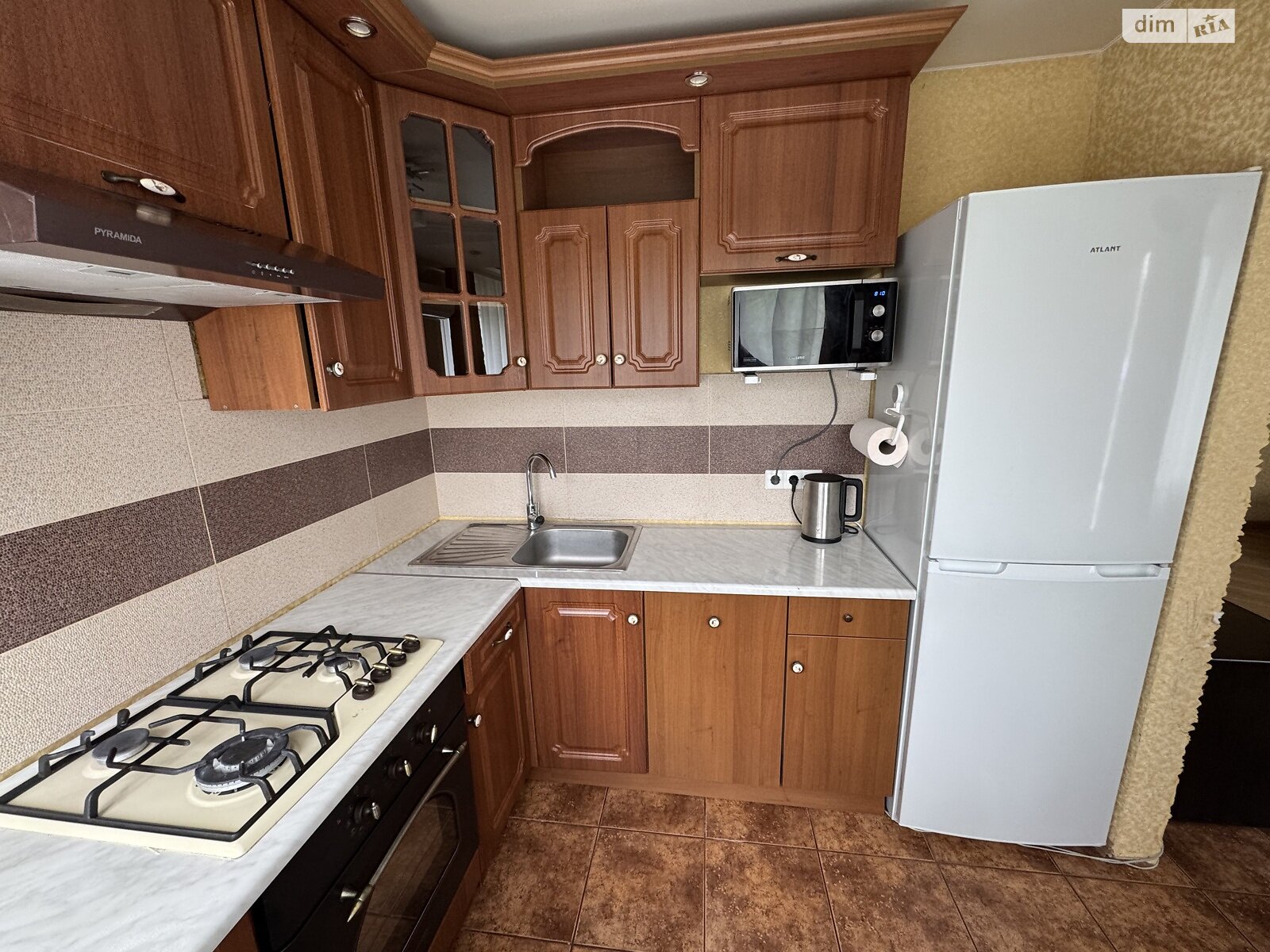 двокімнатна квартира в Києві, район Шулявка, на просп. Берестейський 20 в довготривалу оренду помісячно фото 1 двокімнатна квартира в Києві, район Шулявка, на просп. Берестейський 20 в довготривалу оренду помісячно фото 1