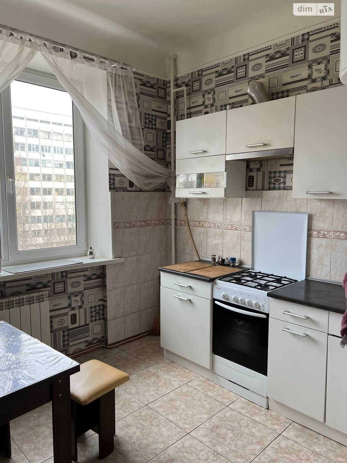 трикімнатна квартира в Києві, район Шулявка, на просп. Берестейський 60 в довготривалу оренду помісячно фото 1 трикімнатна квартира в Києві, район Шулявка, на просп. Берестейський 60 в довготривалу оренду помісячно фото 1