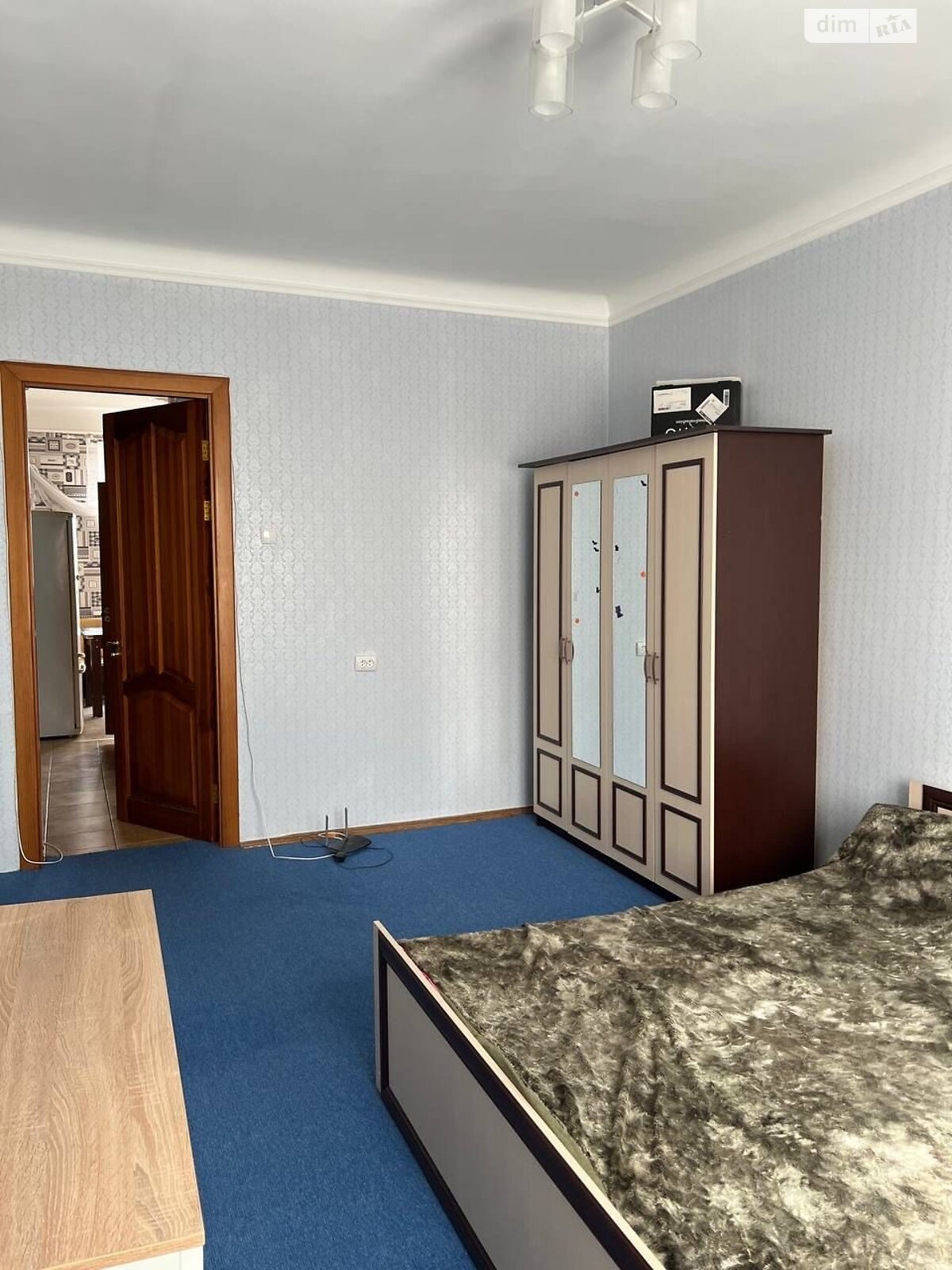 трикімнатна квартира в Києві, район Шулявка, на просп. Берестейський 60 в довготривалу оренду помісячно фото 1 трикімнатна квартира в Києві, район Шулявка, на просп. Берестейський 60 в довготривалу оренду помісячно фото 1
