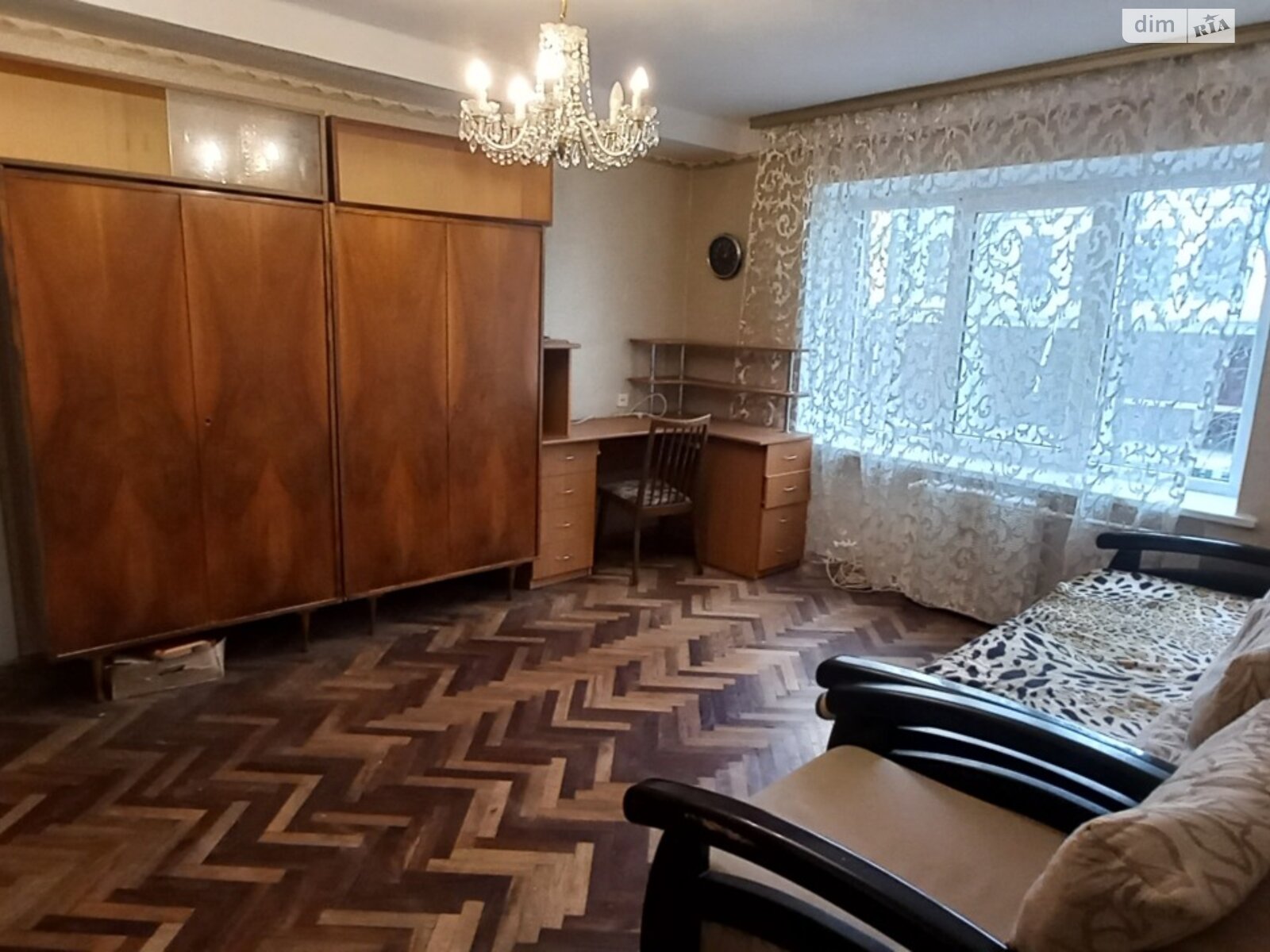 трикімнатна квартира в Києві, район Шевченківський, на просп. Берестейський 70 в довготривалу оренду помісячно фото 1