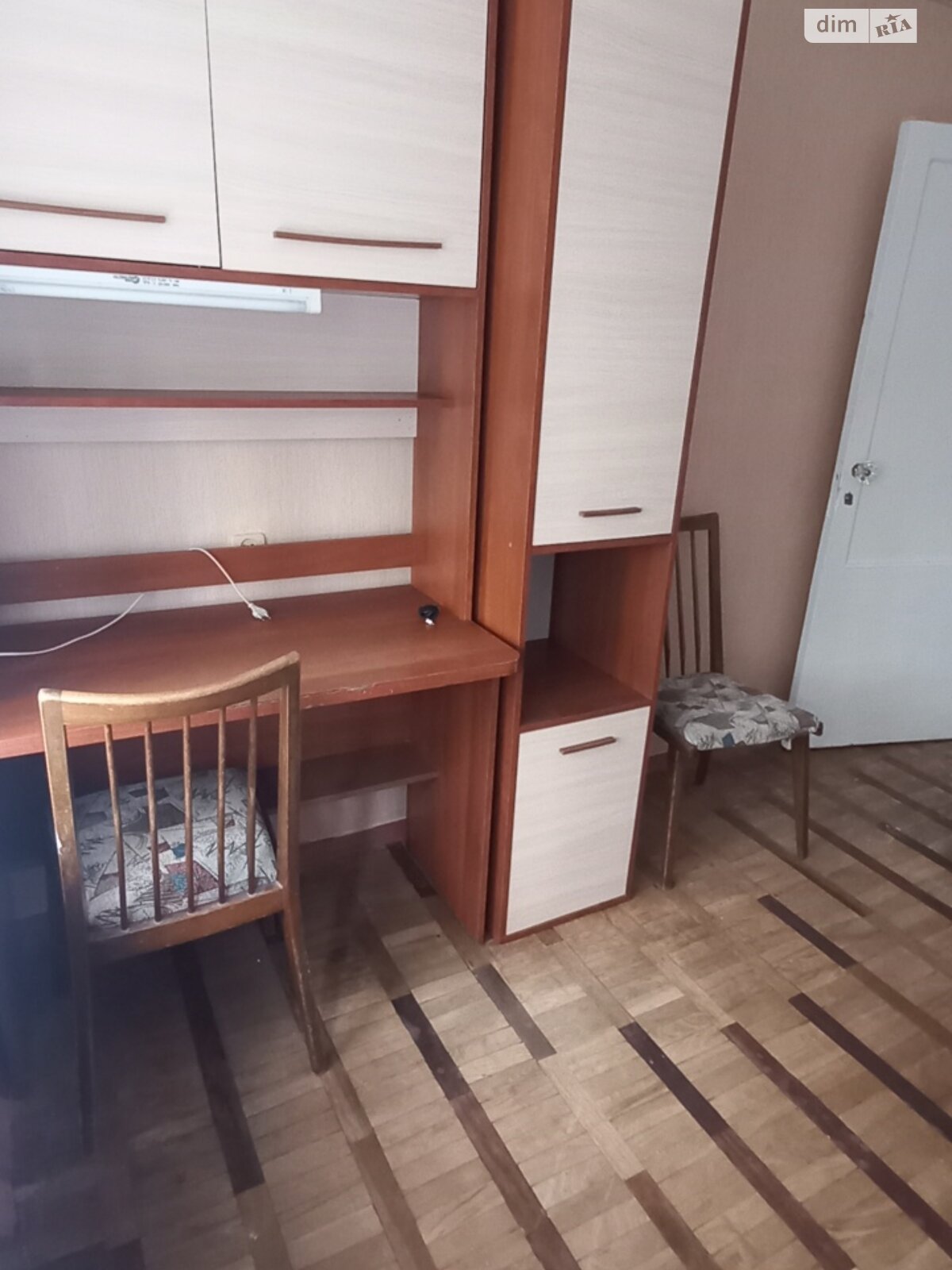 трикімнатна квартира в Києві, район Шевченківський, на просп. Берестейський 70 в довготривалу оренду помісячно фото 1