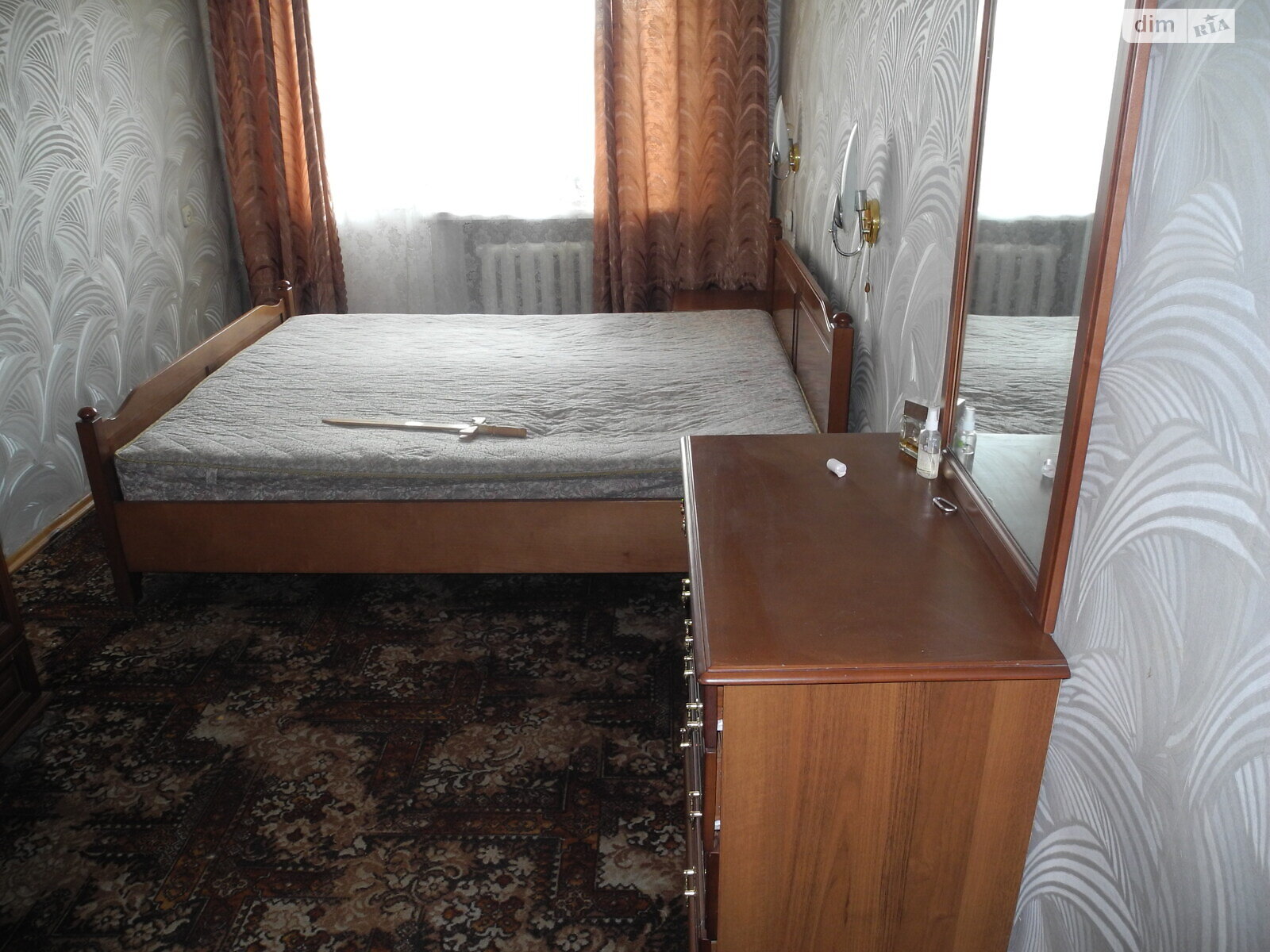 трехкомнатная квартира в Киеве, район Шулявка, на просп. Берестейский 20 в аренду на долгий срок помесячно фото 1