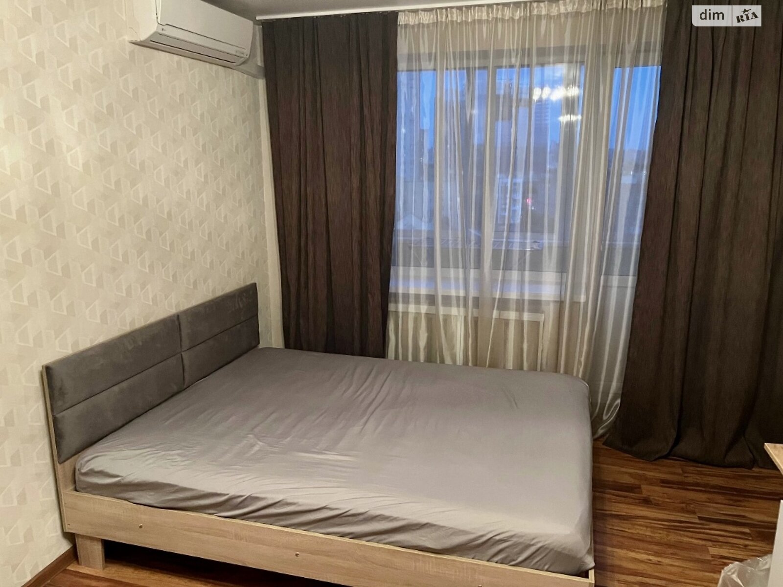 однокімнатна квартира в Києві, район Шулявка, на вул. Богдана Гаврилишина 4 в довготривалу оренду помісячно фото 1 однокімнатна квартира в Києві, район Шулявка, на вул. Богдана Гаврилишина 4 в довготривалу оренду помісячно фото 1