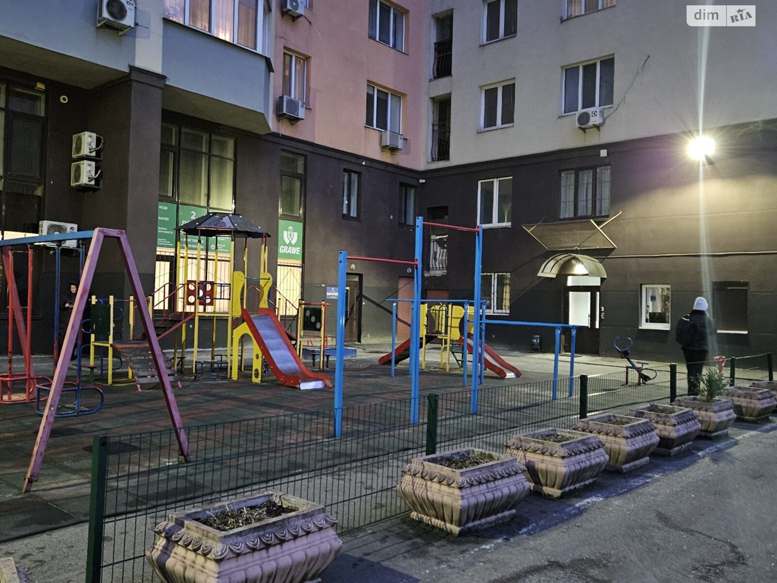 однокомнатная квартира в Киеве, район Шулявка, на ул. Борщаговская 206 в аренду на долгий срок помесячно фото 1 однокомнатная квартира в Киеве, район Шулявка, на ул. Борщаговская 206 в аренду на долгий срок помесячно фото 1