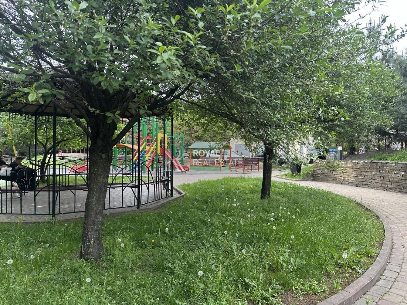 однокімнатна квартира в Києві, район Шулявка, на вул. Дегтярівська 25А корпус 1 в довготривалу оренду помісячно фото 1 однокімнатна квартира в Києві, район Шулявка, на вул. Дегтярівська 25А корпус 1 в довготривалу оренду помісячно фото 1