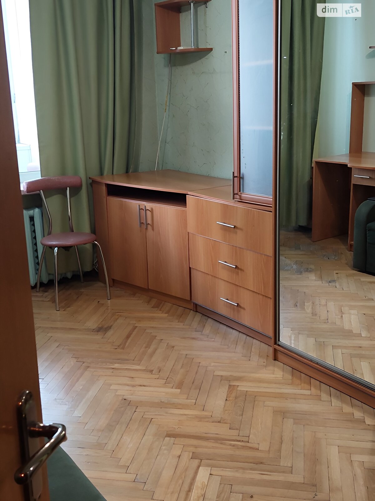 однокомнатная квартира в Киеве, район Соломенский, на ул. Гетьмана Вадима 22 в аренду на долгий срок помесячно фото 1 однокомнатная квартира в Киеве, район Соломенский, на ул. Гетьмана Вадима 22 в аренду на долгий срок помесячно фото 1