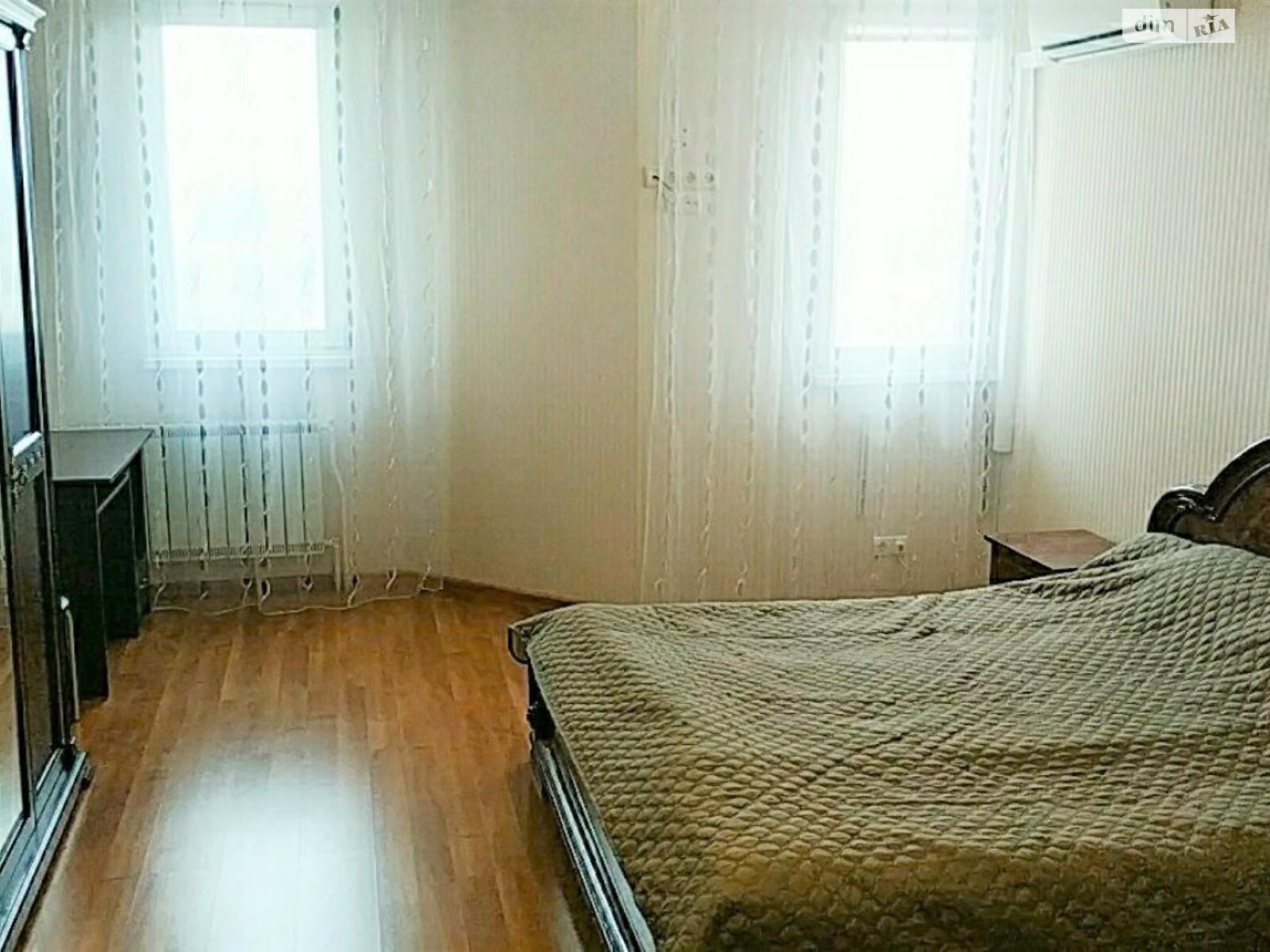 трикімнатна квартира в Києві, район Шулявка, на вул. Гетьмана Вадима 1 в довготривалу оренду помісячно фото 1 трикімнатна квартира в Києві, район Шулявка, на вул. Гетьмана Вадима 1 в довготривалу оренду помісячно фото 1