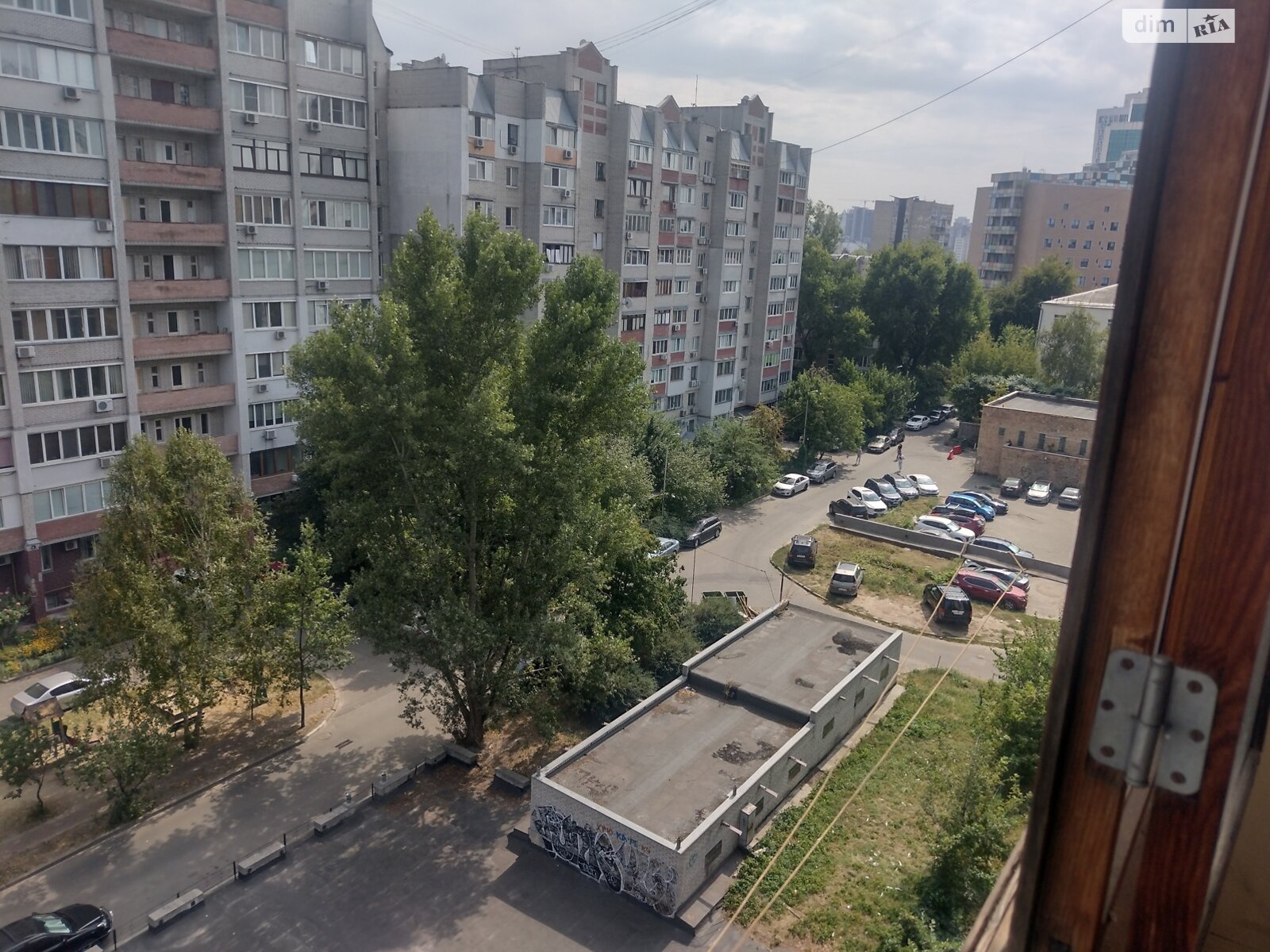 однокімнатна квартира в Києві, район Шевченківський, на вул. Казармена 4Б в довготривалу оренду помісячно фото 1 однокімнатна квартира в Києві, район Шевченківський, на вул. Казармена 4Б в довготривалу оренду помісячно фото 1