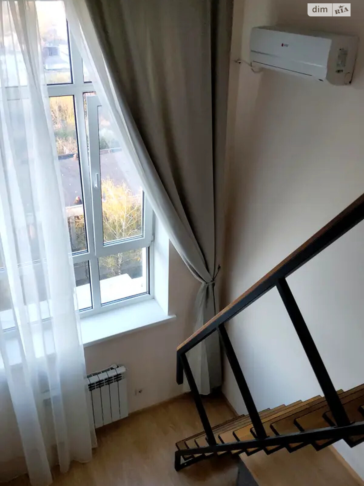 двокімнатна квартира в Києві, район Шулявка, на вул. Машинобудівна 41 в довготривалу оренду помісячно фото 1 двокімнатна квартира в Києві, район Шулявка, на вул. Машинобудівна 41 в довготривалу оренду помісячно фото 1