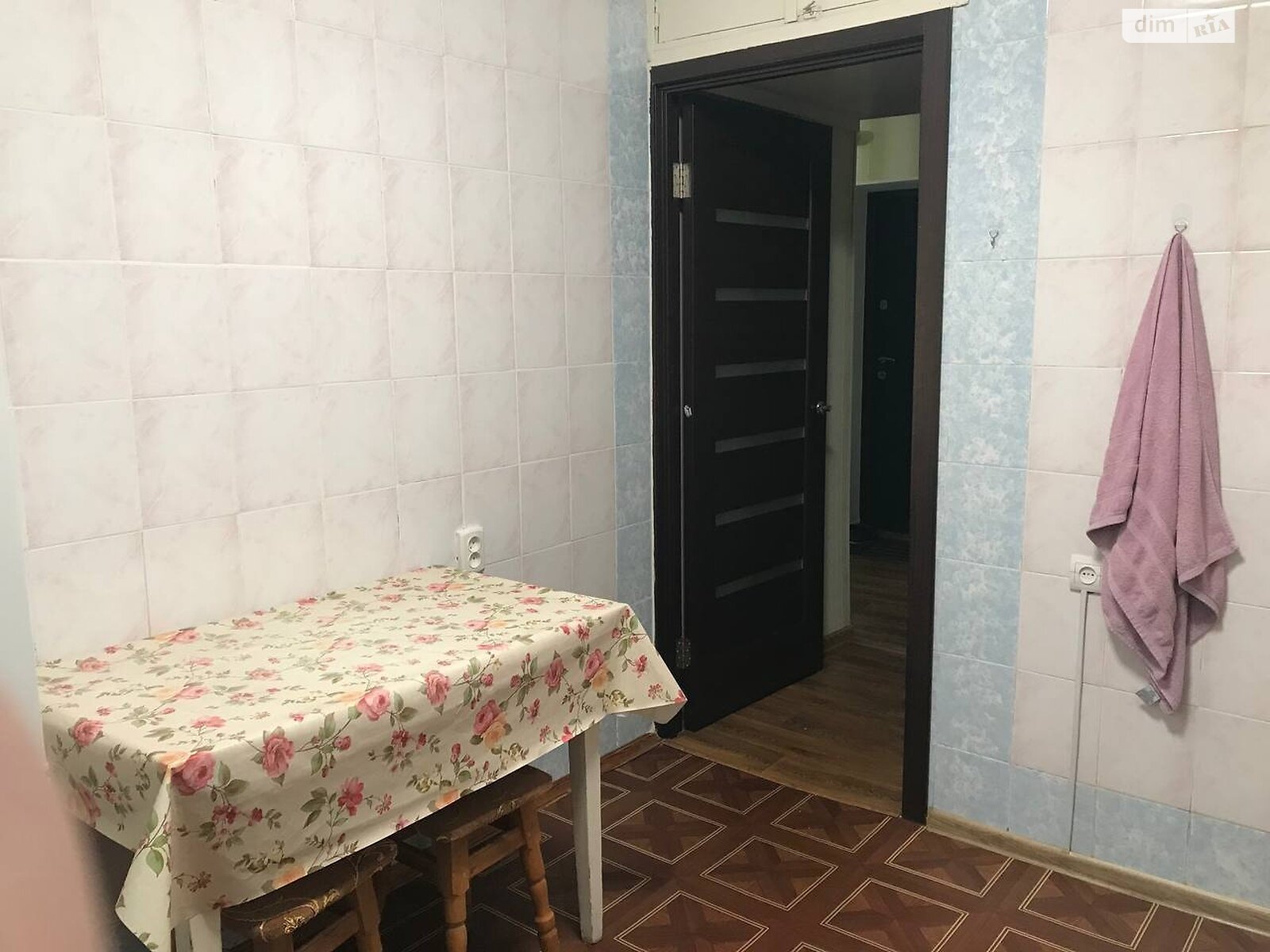 двухкомнатная квартира в Киеве, район Шулявка, на ул. Машиностроительная 15 в аренду на долгий срок помесячно фото 1 двухкомнатная квартира в Киеве, район Шулявка, на ул. Машиностроительная 15 в аренду на долгий срок помесячно фото 1