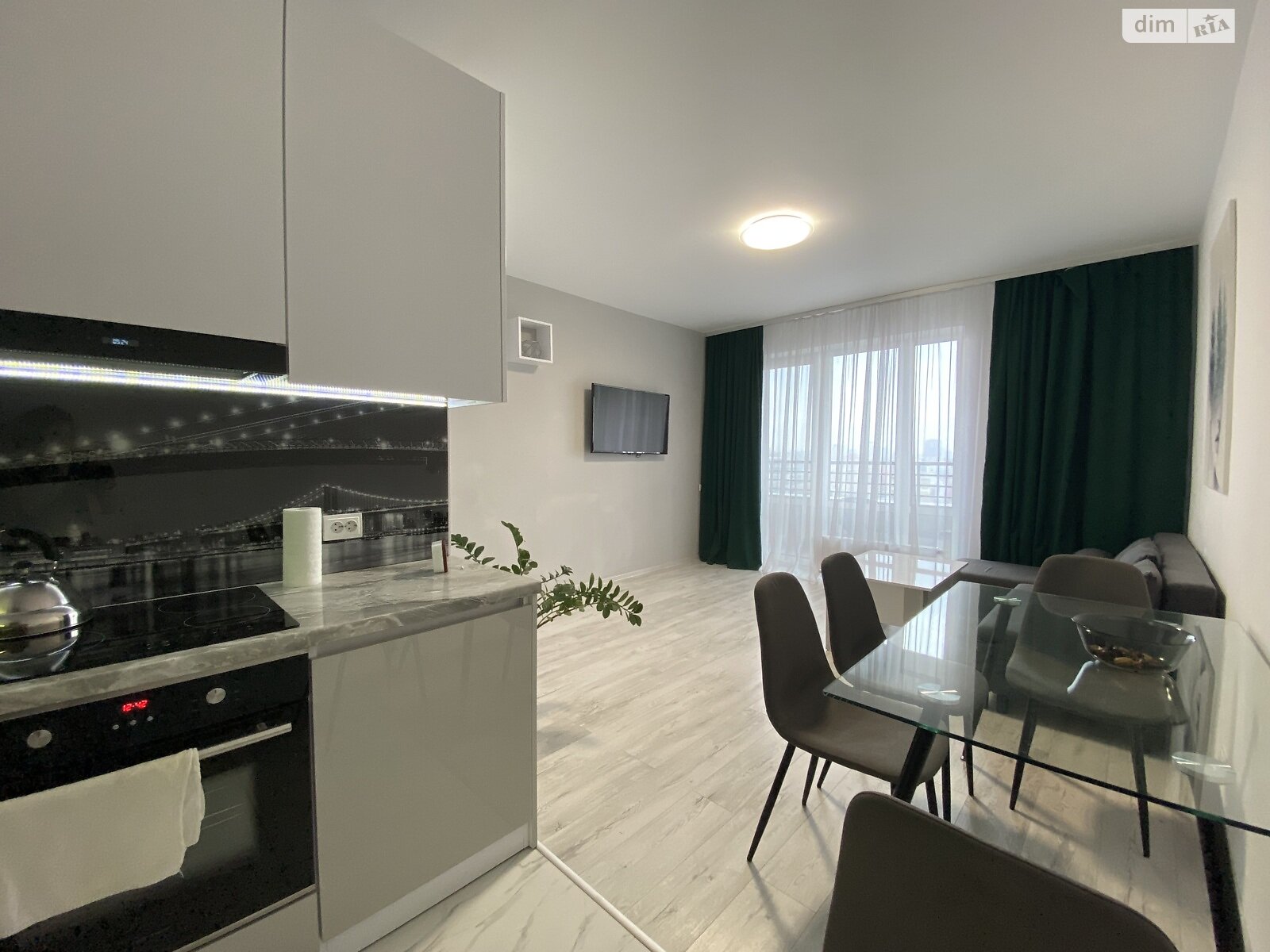 однокімнатна квартира в Києві, район Шулявка, на вул. Шолуденка 1В в довготривалу оренду помісячно фото 1 однокімнатна квартира в Києві, район Шулявка, на вул. Шолуденка 1В в довготривалу оренду помісячно фото 1