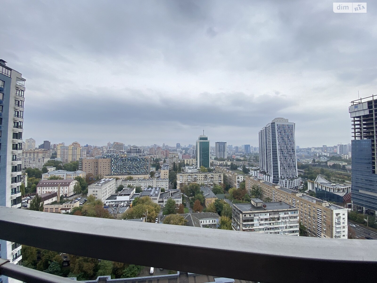 однокімнатна квартира в Києві, район Шулявка, на вул. Шолуденка 1В в довготривалу оренду помісячно фото 1 однокімнатна квартира в Києві, район Шулявка, на вул. Шолуденка 1В в довготривалу оренду помісячно фото 1