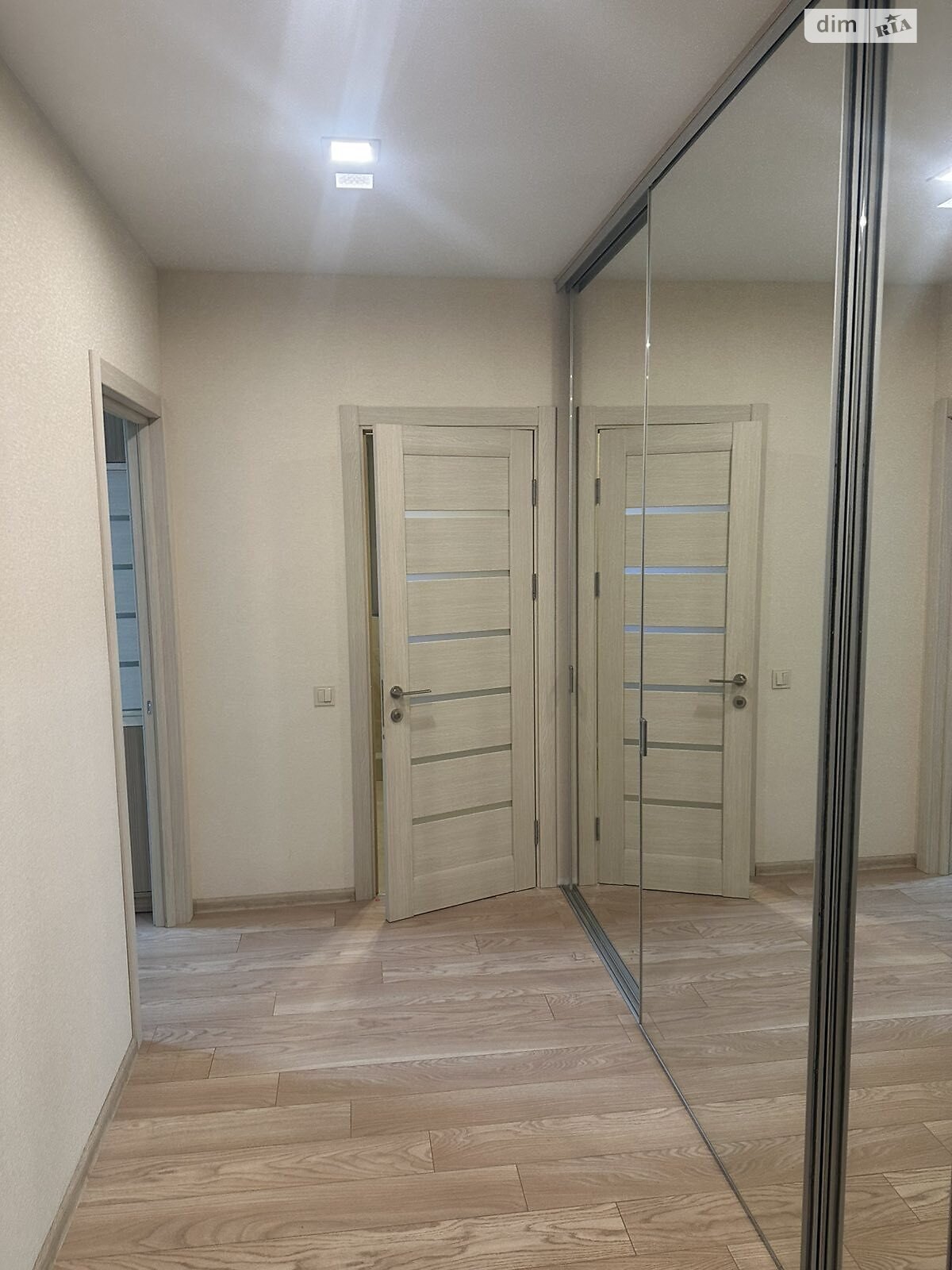 двокімнатна квартира в Києві, район Шулявка, на бул. Вацлава Гавела 6/7А в довготривалу оренду помісячно фото 1 двокімнатна квартира в Києві, район Шулявка, на бул. Вацлава Гавела 6/7А в довготривалу оренду помісячно фото 1