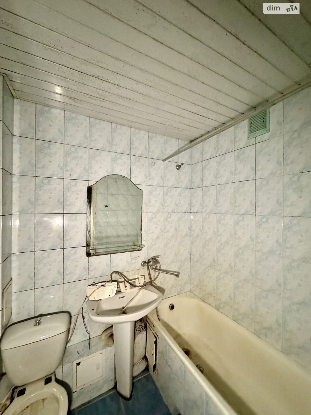 однокомнатная квартира в Киеве, район Шулявка, на ул. Западная 1/6 в аренду на долгий срок помесячно фото 1