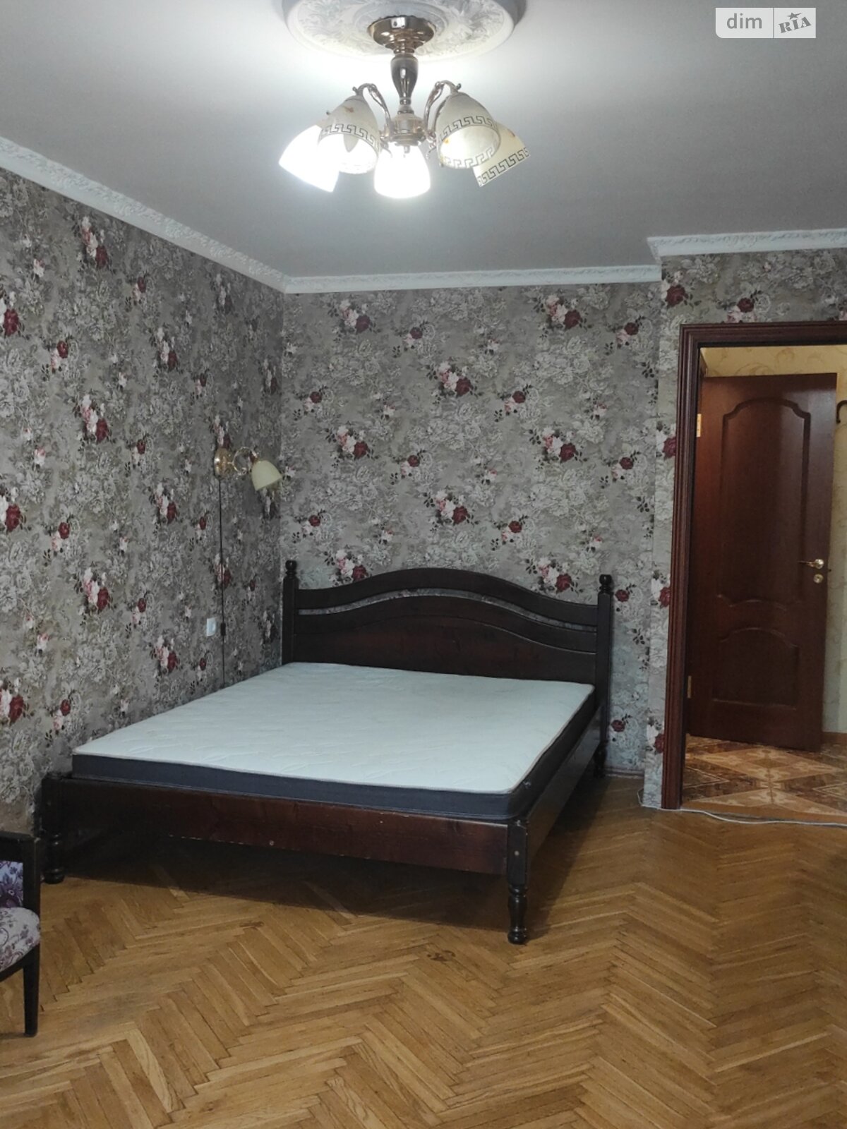 однокімнатна квартира в Києві, район Солдатська Слобідка, на вул. Олександра Кониського 70-72 в довготривалу оренду помісячно фото 1 однокімнатна квартира в Києві, район Солдатська Слобідка, на вул. Олександра Кониського 70-72 в довготривалу оренду помісячно фото 1