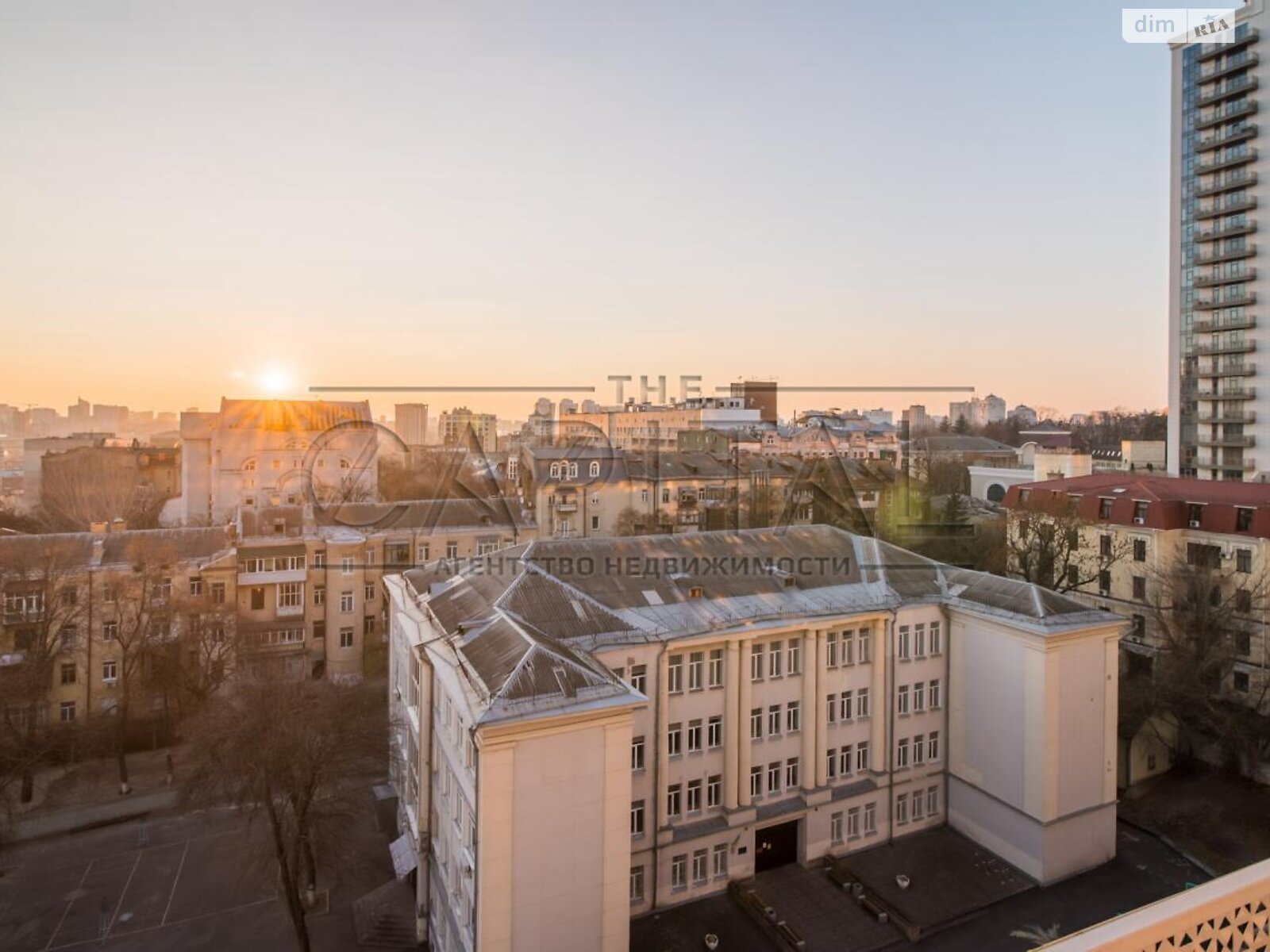 двокімнатна квартира в Києві, район Солдатська Слобідка, на вул. Бульварно-Кудрявська в довготривалу оренду помісячно фото 1 двокімнатна квартира в Києві, район Солдатська Слобідка, на вул. Бульварно-Кудрявська в довготривалу оренду помісячно фото 1
