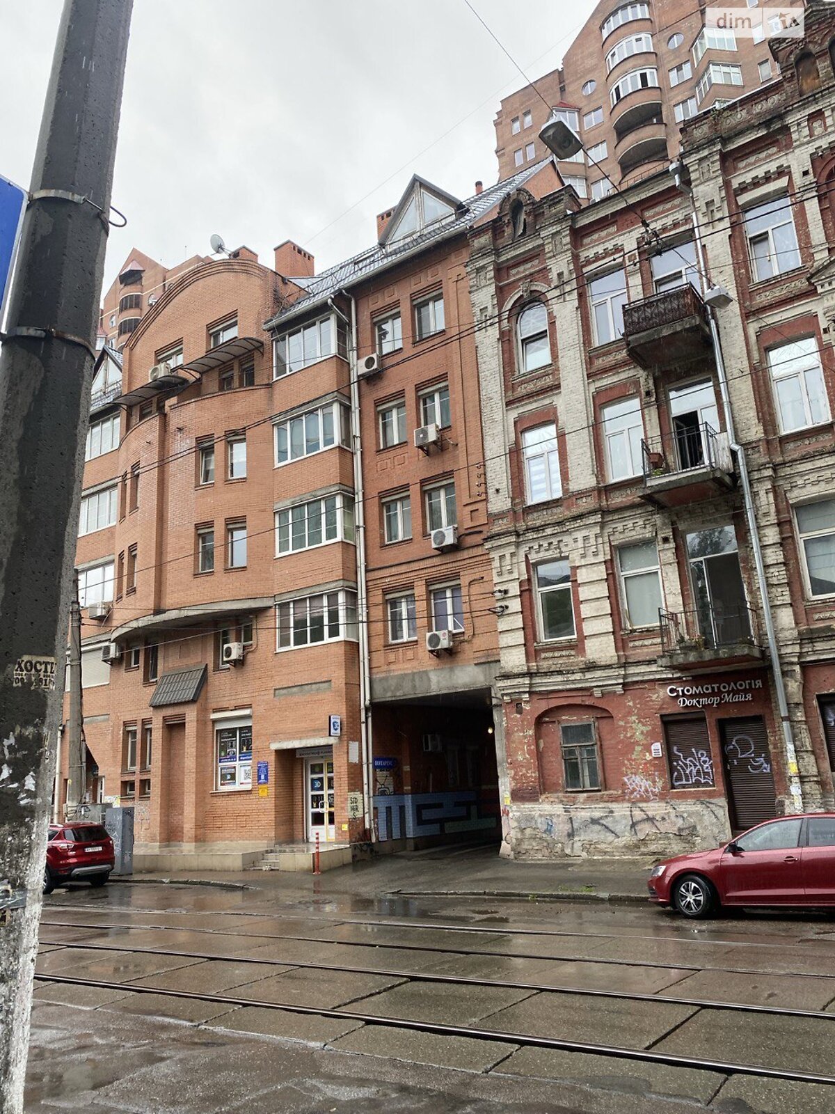 двокімнатна квартира в Києві, район Солдатська Слобідка, на вул. Дмитрівська 19Б в довготривалу оренду помісячно фото 1 двокімнатна квартира в Києві, район Солдатська Слобідка, на вул. Дмитрівська 19Б в довготривалу оренду помісячно фото 1