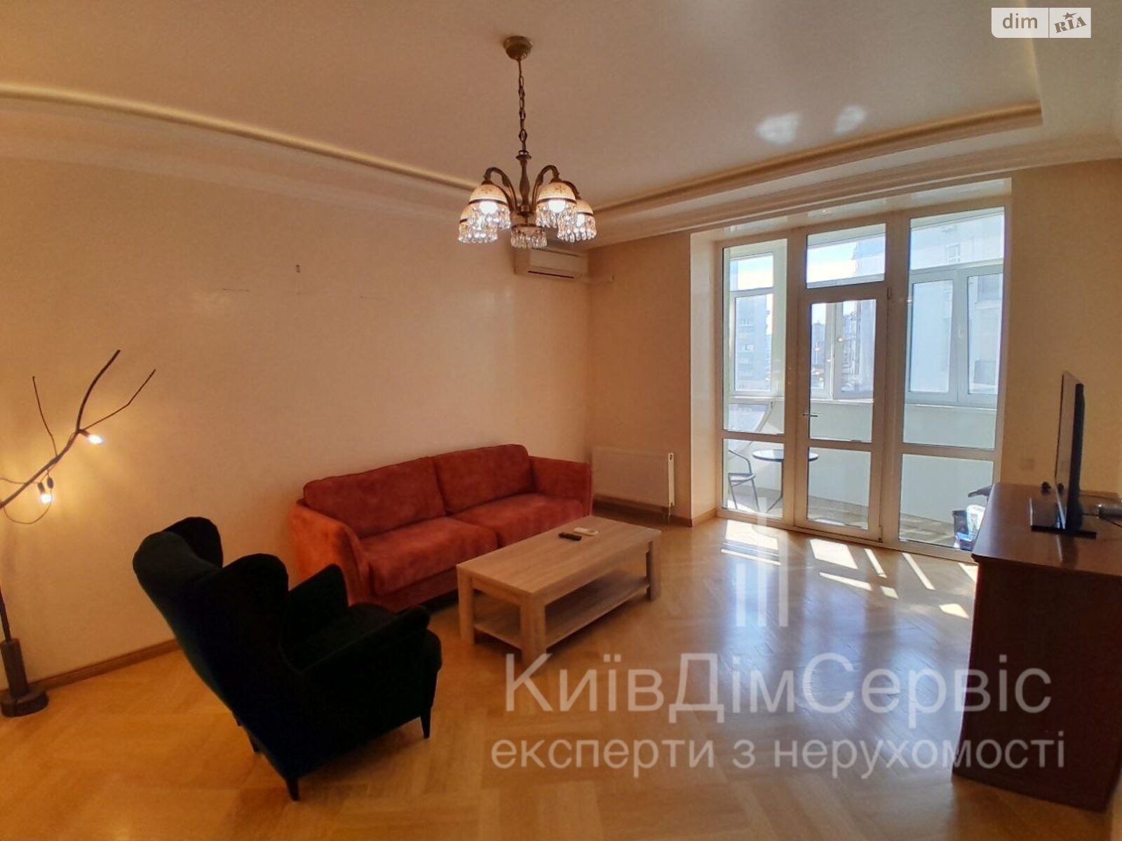 двухкомнатная квартира в Киеве, район Солдатская Слободка, на ул. Дмитриевская 52Б в аренду на долгий срок помесячно фото 1