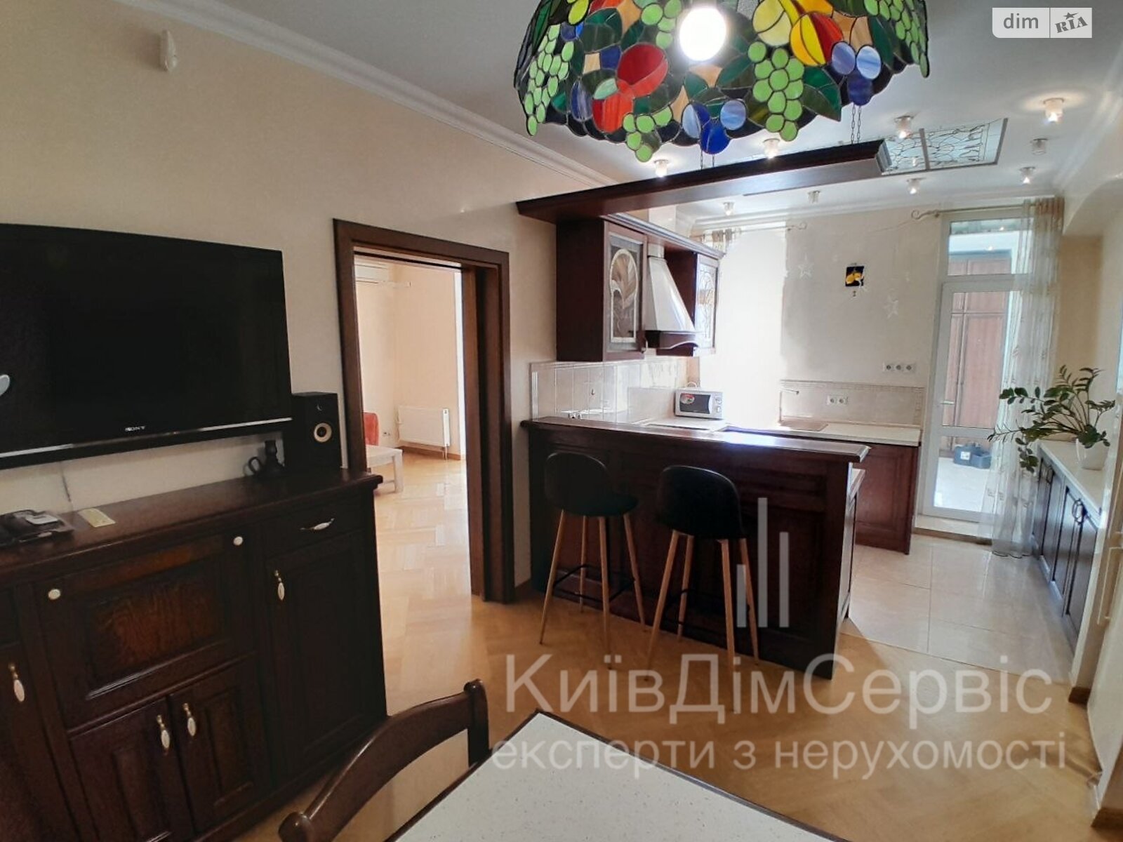 двухкомнатная квартира в Киеве, район Солдатская Слободка, на ул. Дмитриевская 52Б в аренду на долгий срок помесячно фото 1