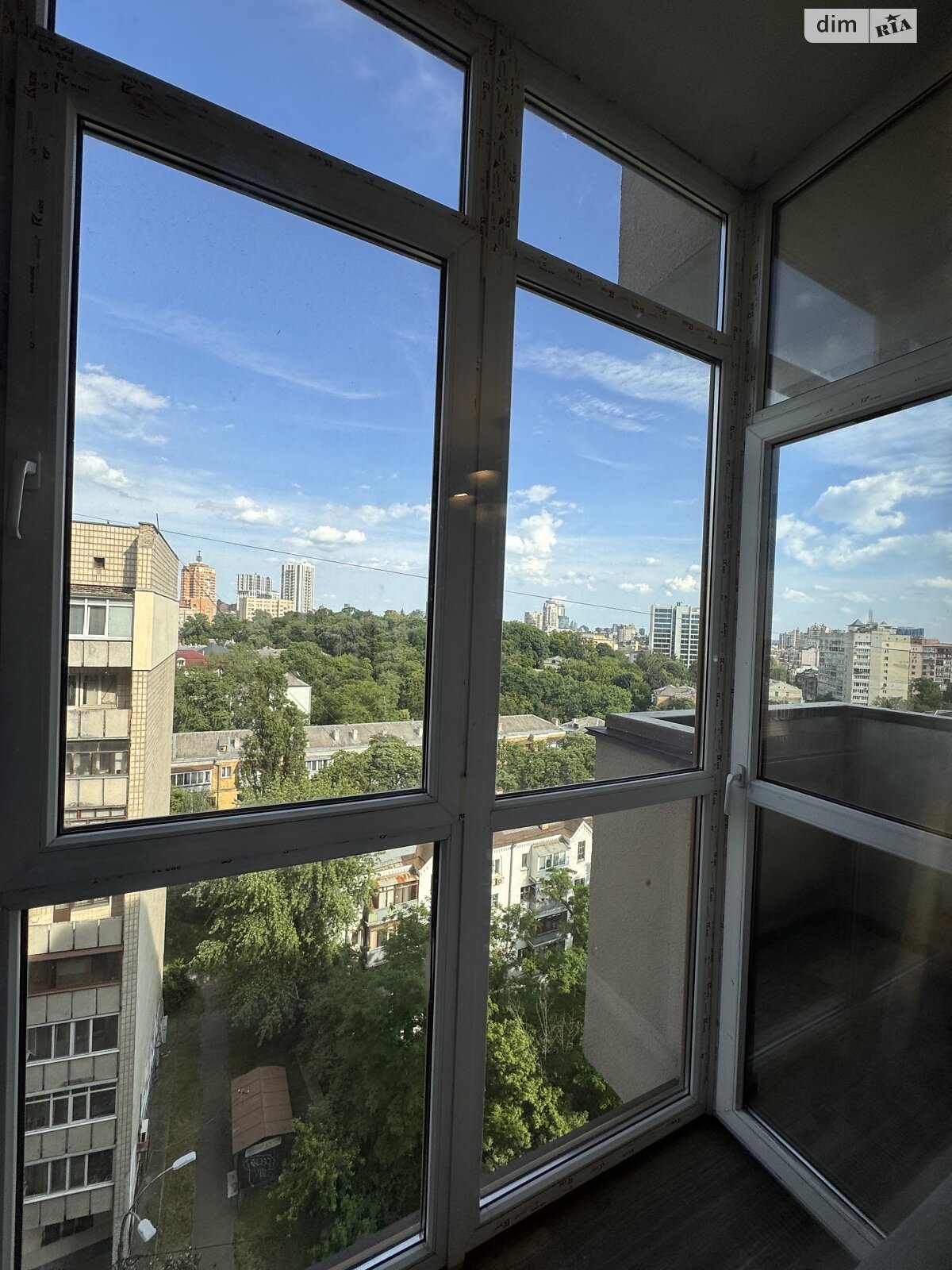 двухкомнатная квартира в Киеве, район Шевченковский, на ул. Гоголевская 43 в аренду на долгий срок помесячно фото 1 двухкомнатная квартира в Киеве, район Шевченковский, на ул. Гоголевская 43 в аренду на долгий срок помесячно фото 1