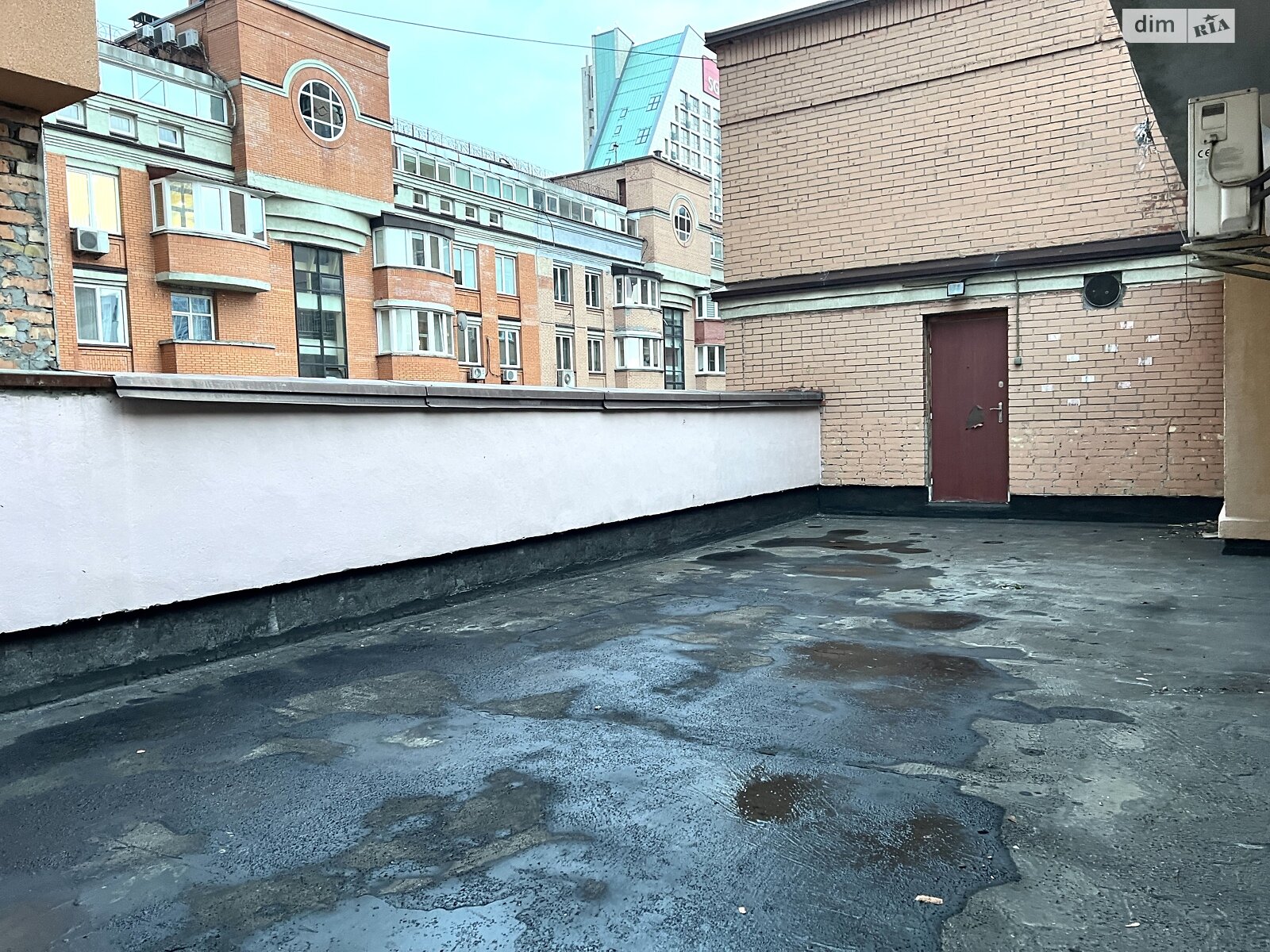 шестикімнатна квартира в Києві, район Солдатська Слобідка, на вул. Павлівська 26/41 в довготривалу оренду помісячно фото 1 шестикімнатна квартира в Києві, район Солдатська Слобідка, на вул. Павлівська 26/41 в довготривалу оренду помісячно фото 1