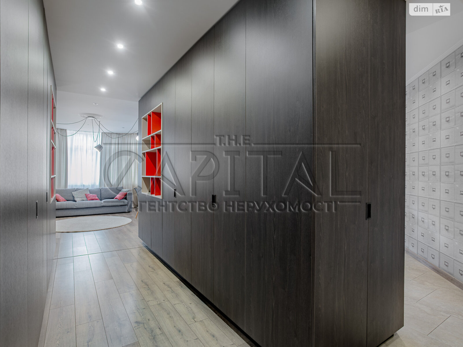 четырехкомнатная квартира в Киеве, район Солдатская Слободка, на ул. Полтавская 10 в аренду на долгий срок помесячно фото 1