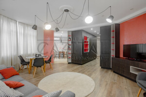 четырехкомнатная квартира в Киеве, район Солдатская Слободка, на ул. Полтавская 10 в аренду на долгий срок помесячно фото 2