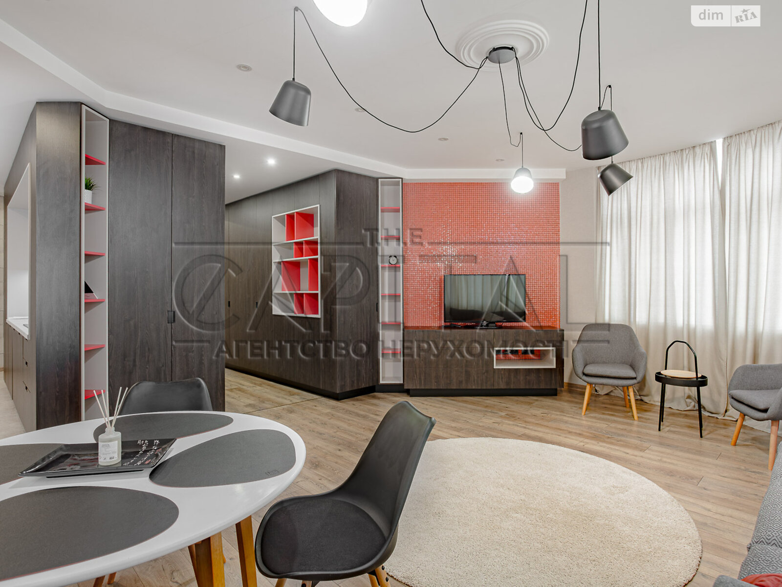 четырехкомнатная квартира в Киеве, район Солдатская Слободка, на ул. Полтавская 10 в аренду на долгий срок помесячно фото 1