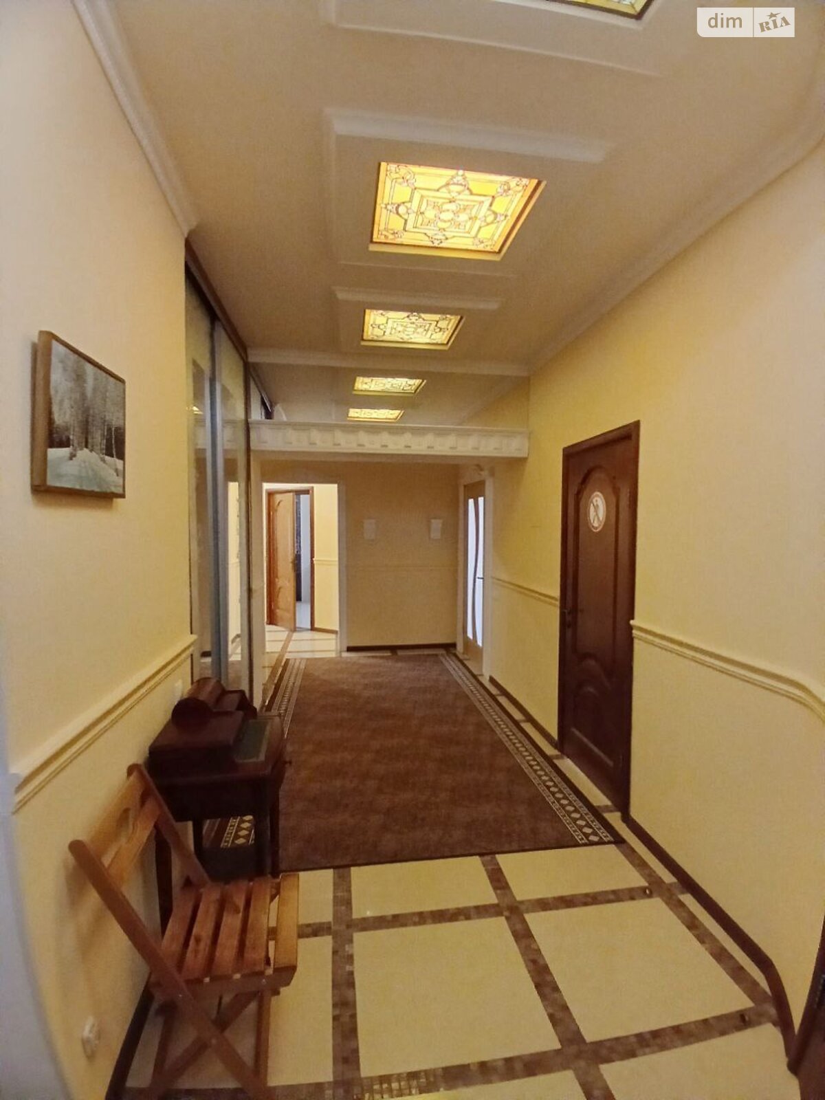 трикімнатна квартира в Києві, район Солдатська Слобідка, на вул. В’ячеслава Чорновола 25 в довготривалу оренду помісячно фото 1 трикімнатна квартира в Києві, район Солдатська Слобідка, на вул. В’ячеслава Чорновола 25 в довготривалу оренду помісячно фото 1